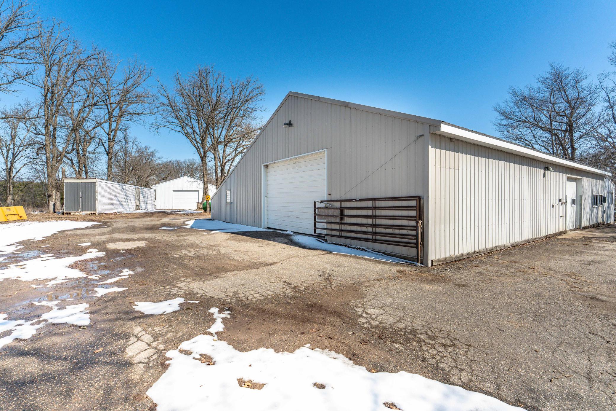 main property photo 21