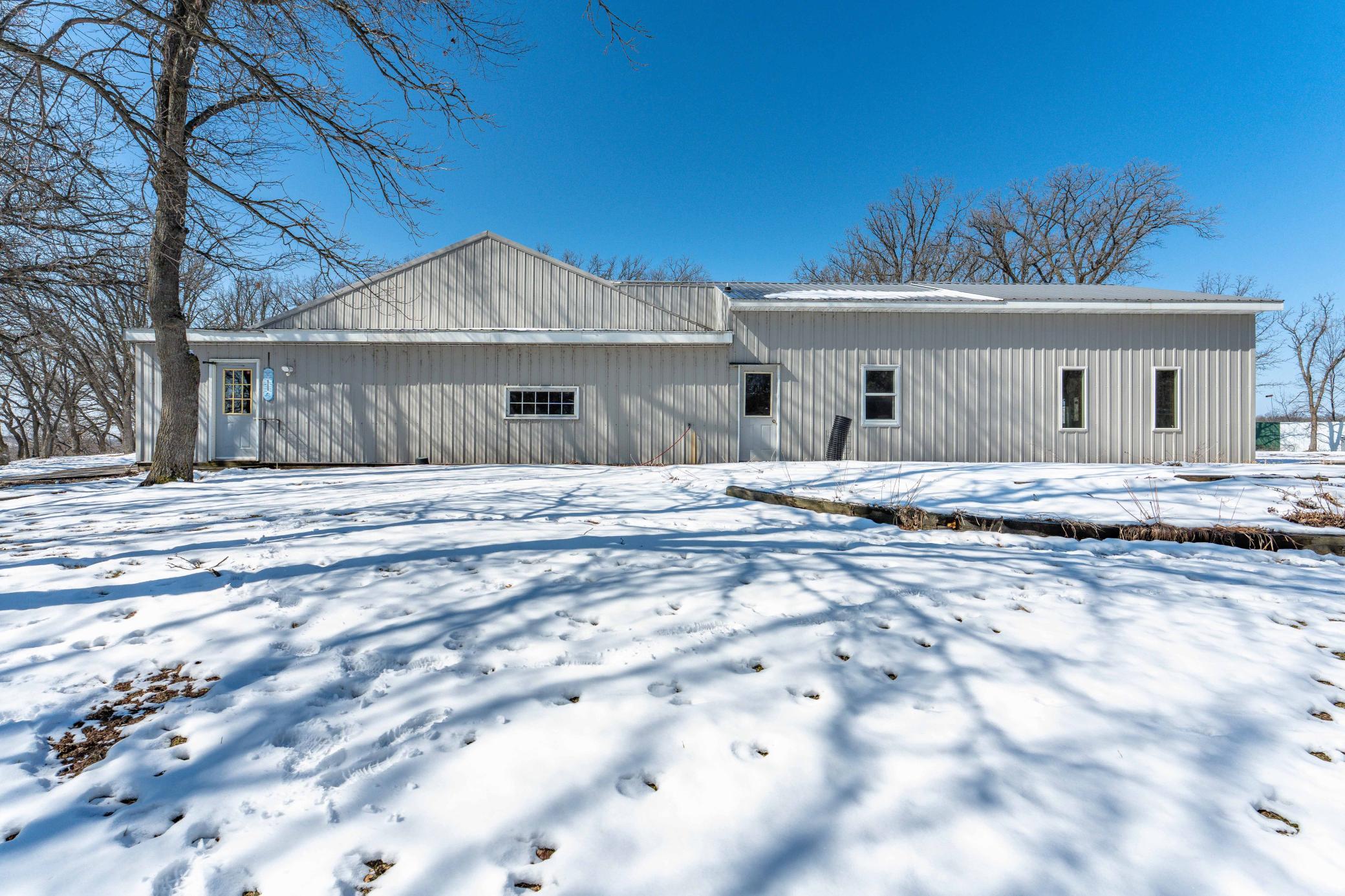 main property photo 26