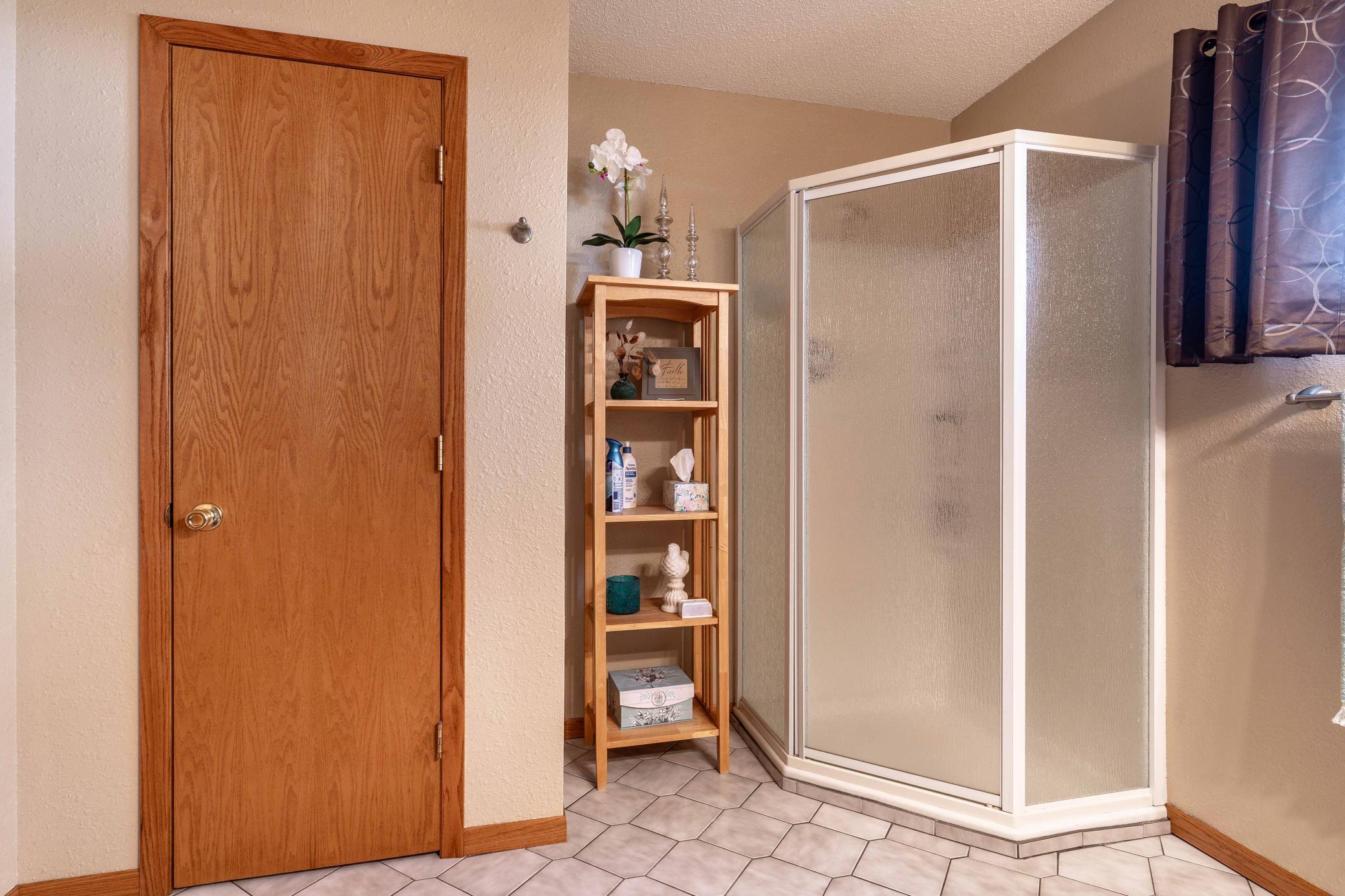 main property photo 67