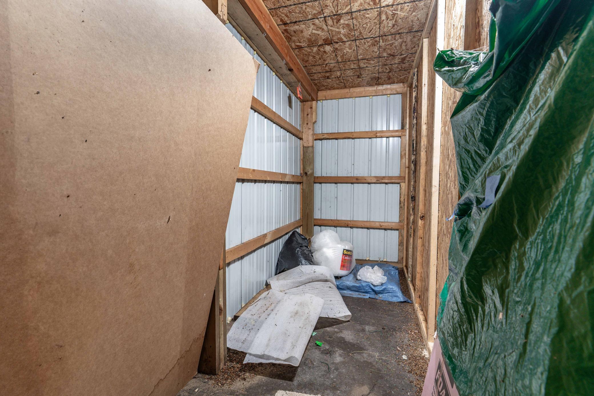 main property photo 95