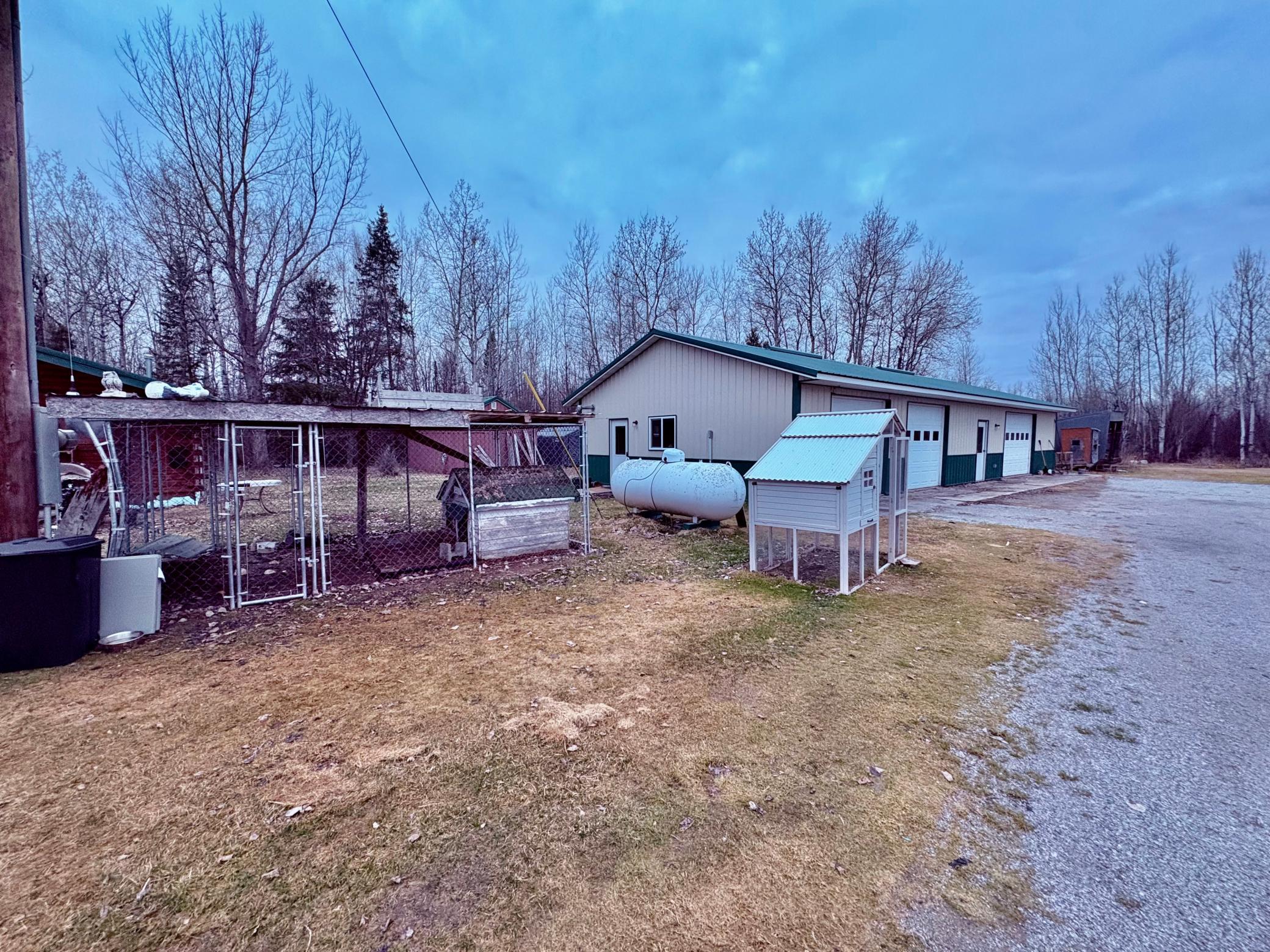 main property photo 36