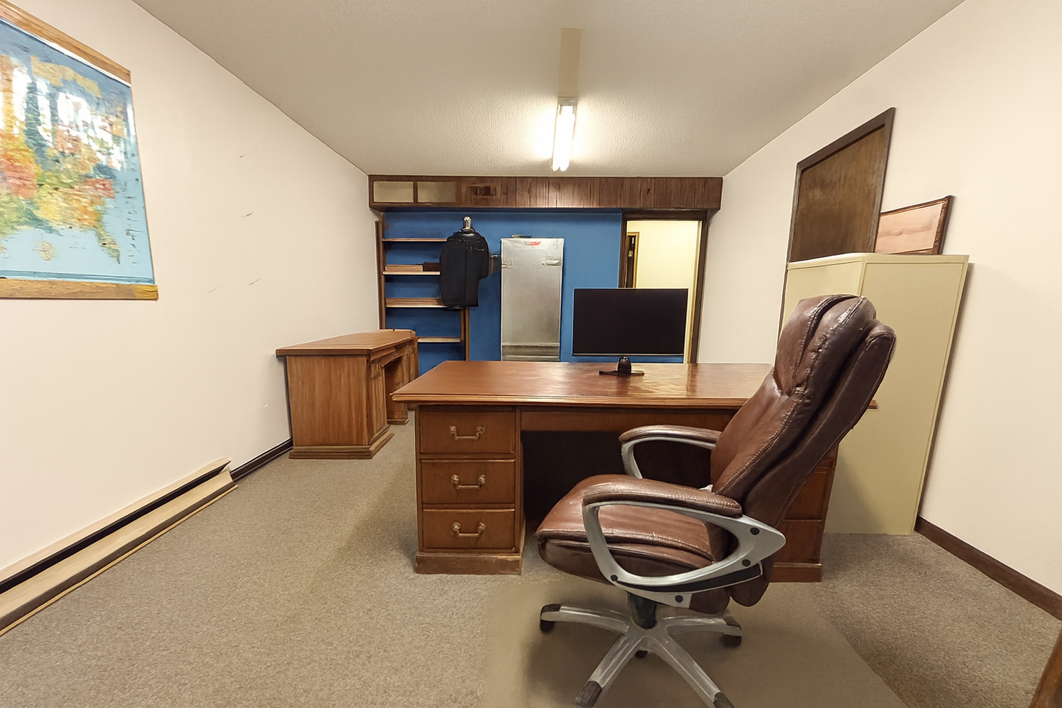 main property photo 17