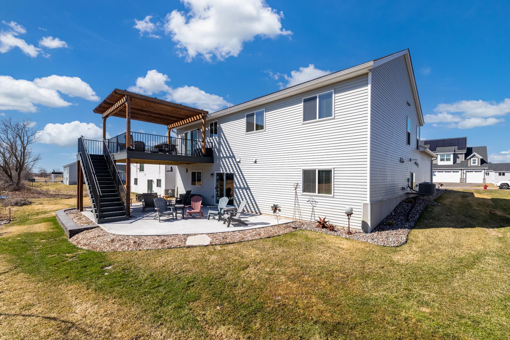 main property photo 35