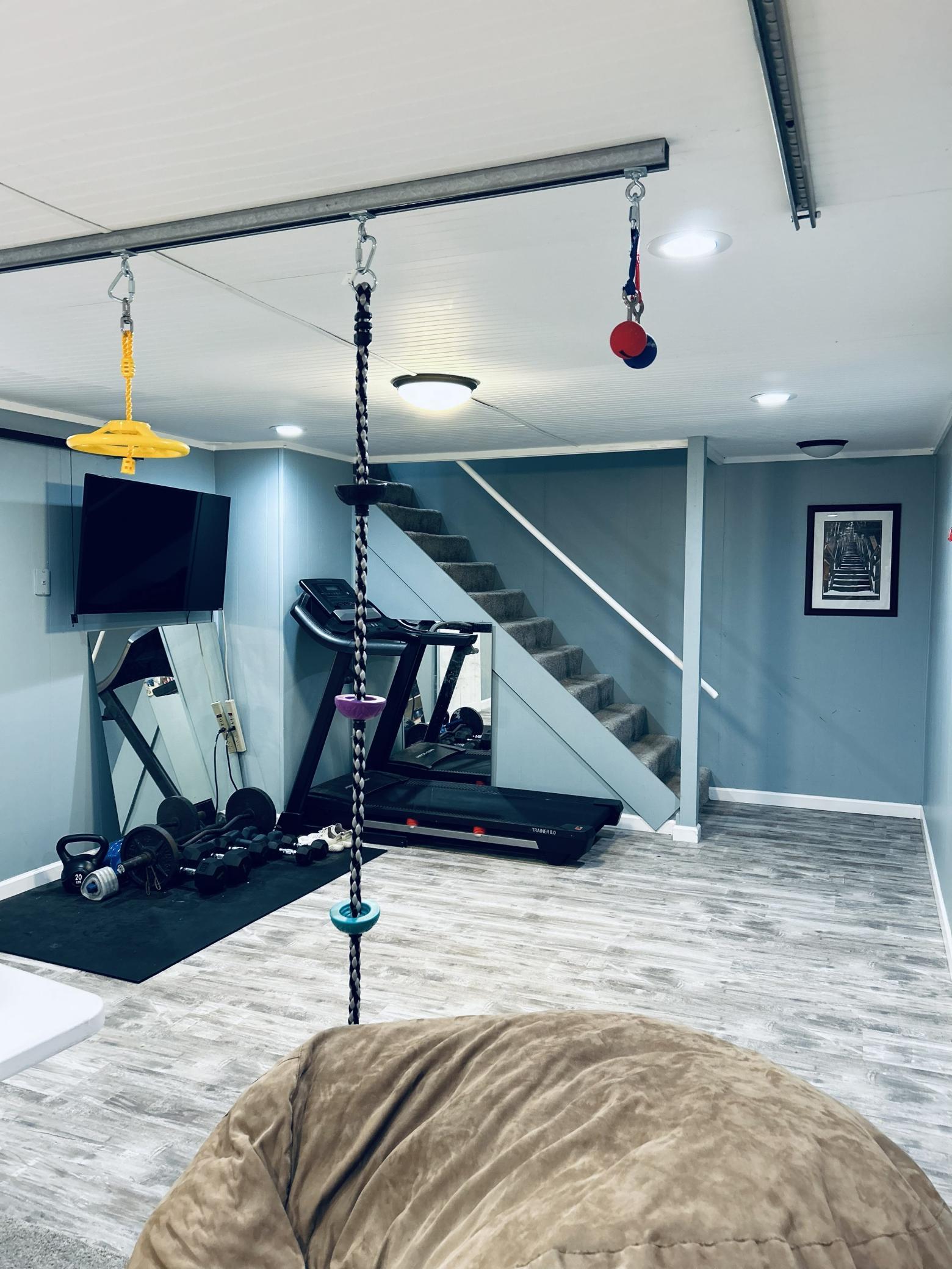 main property photo 25
