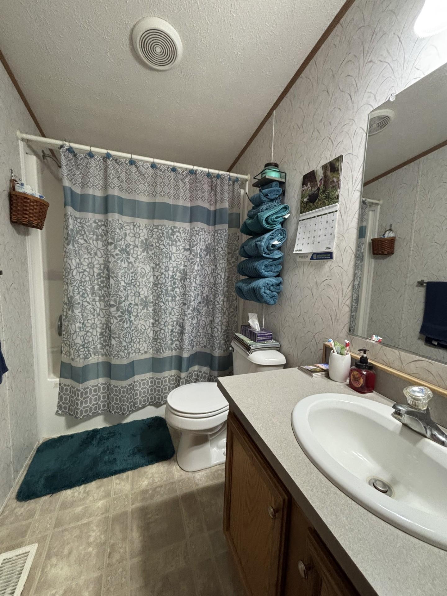 main property photo 13