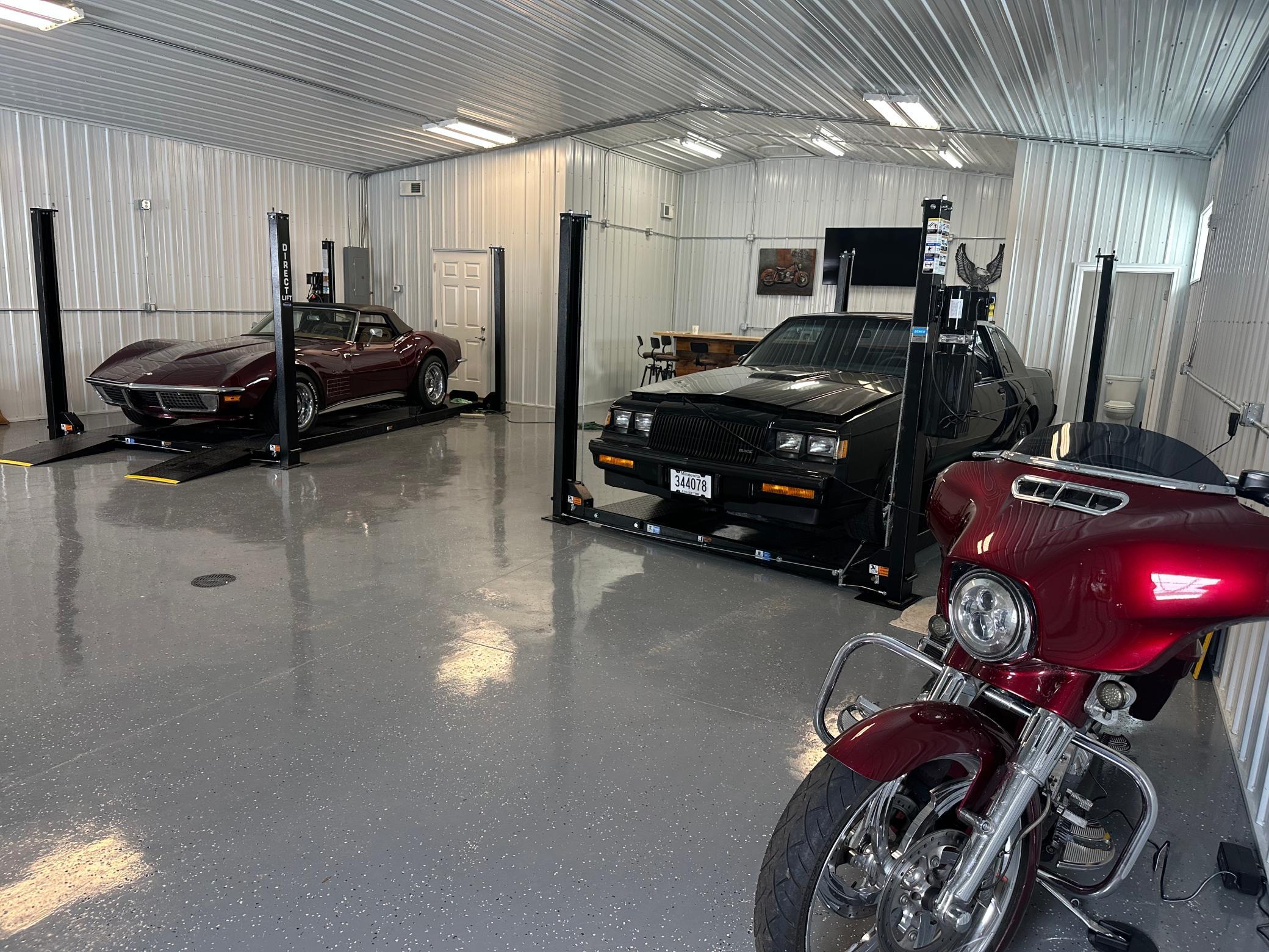 main property photo 3