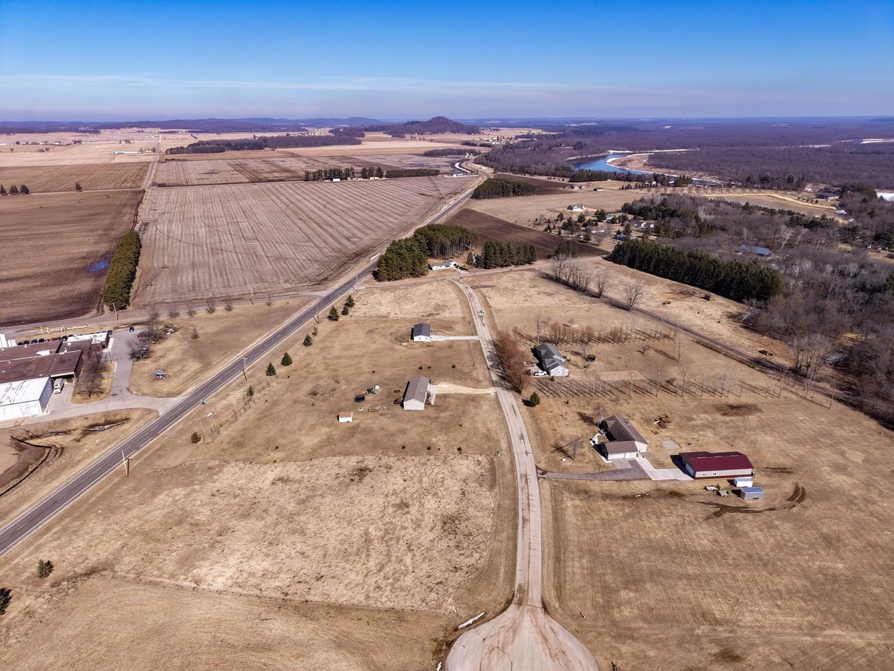 main property photo 5