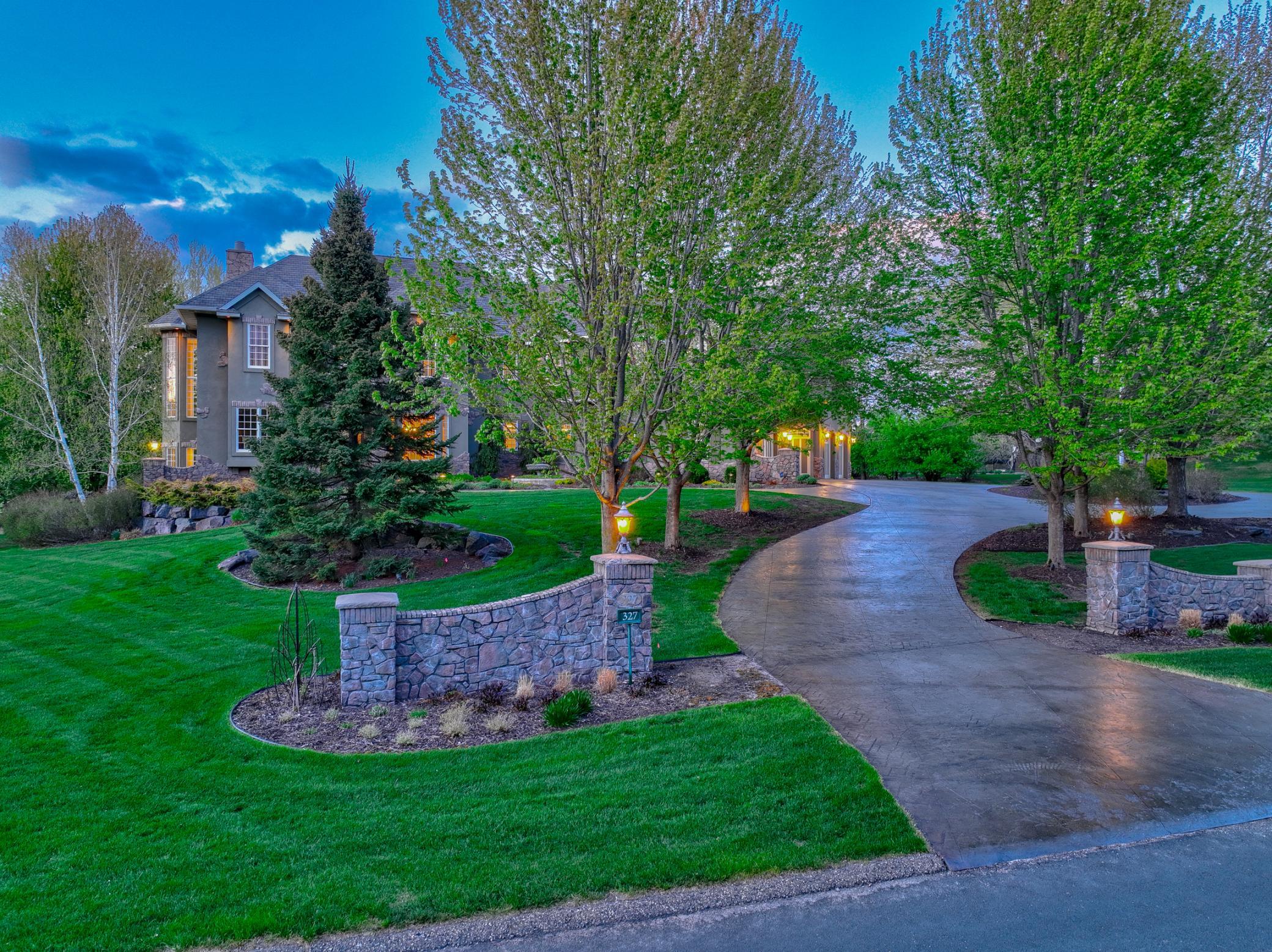 main property photo 37