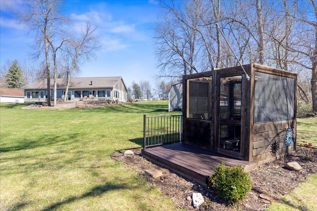main property photo 37