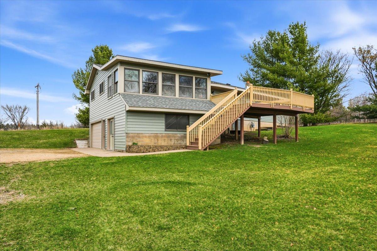 main property photo 23