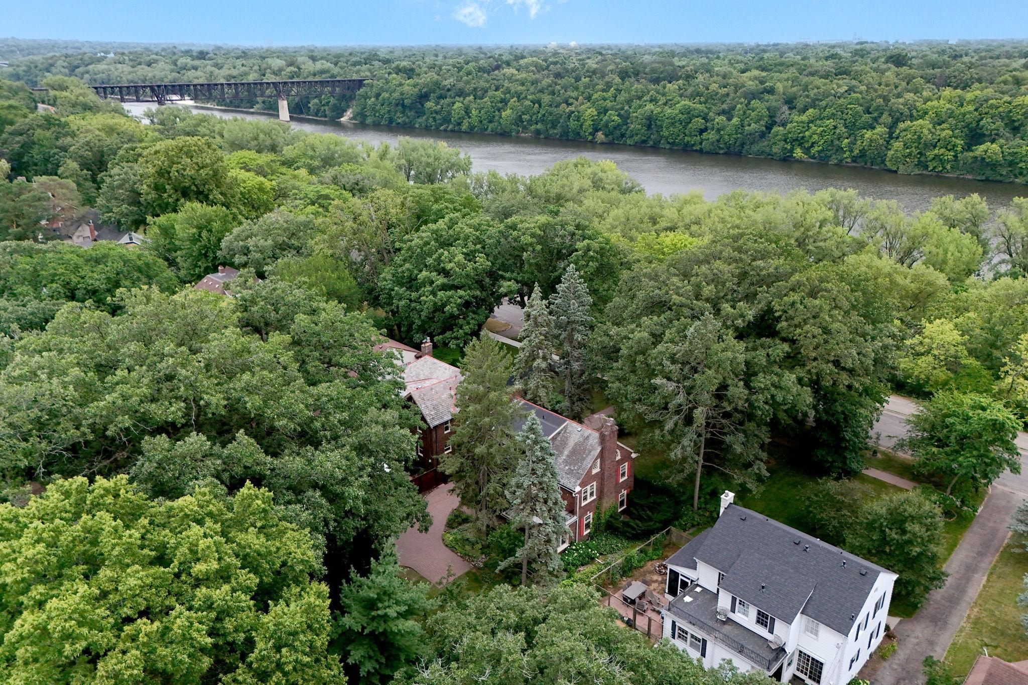 main property photo 53