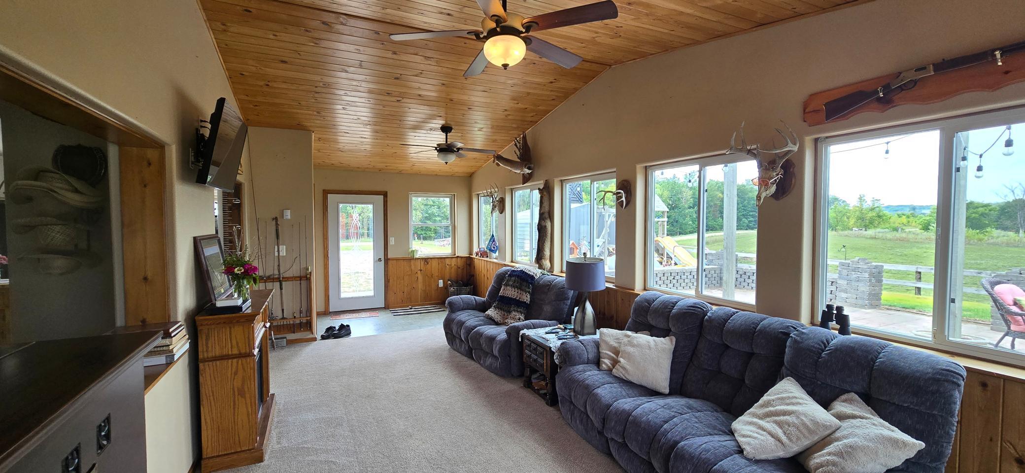 main property photo 78