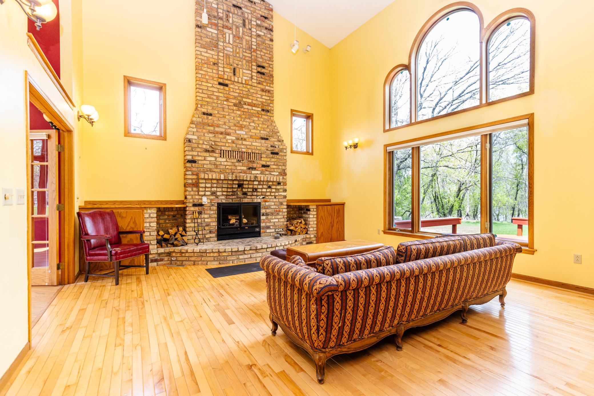 main property photo 14