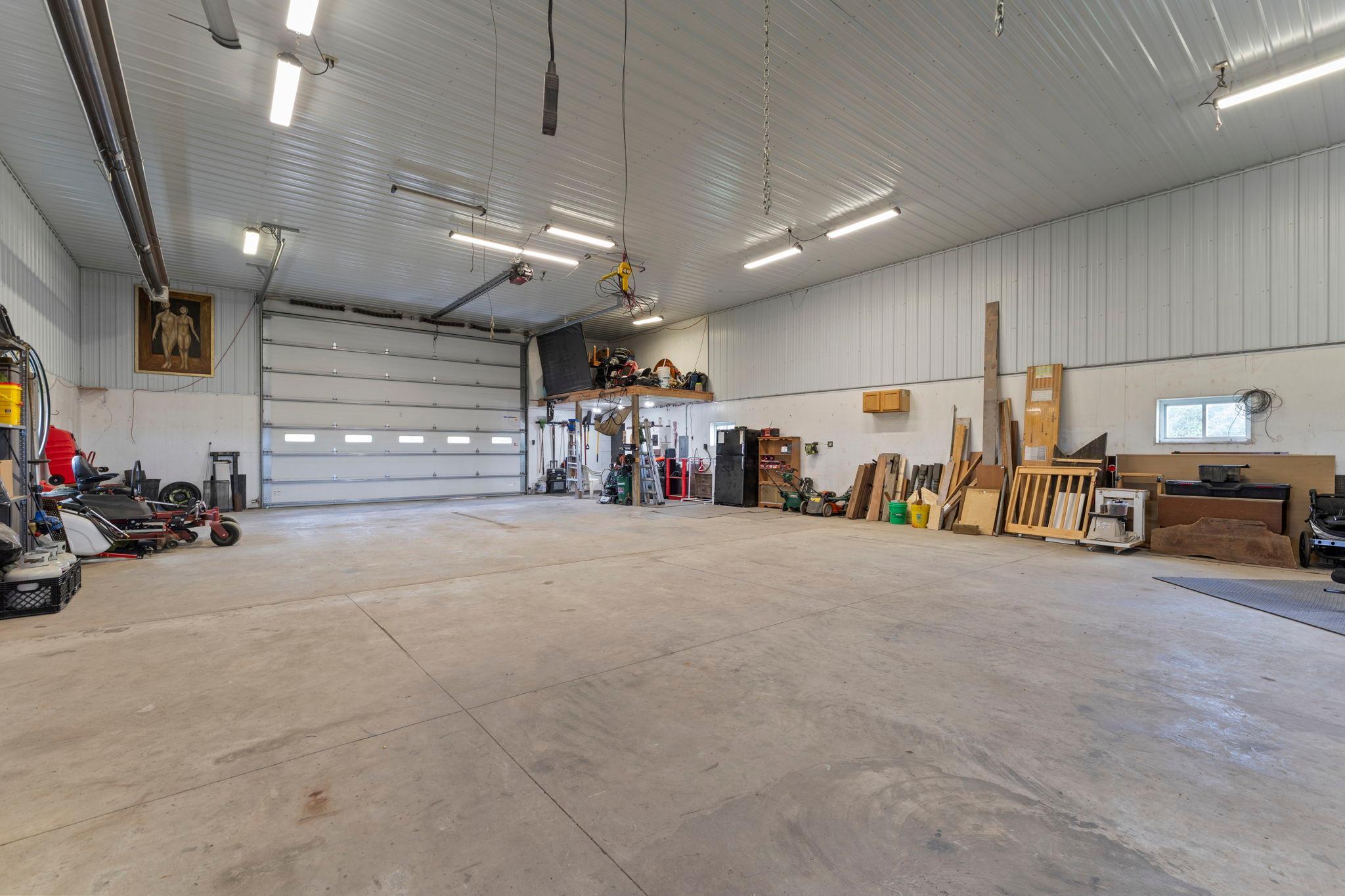 main property photo 67