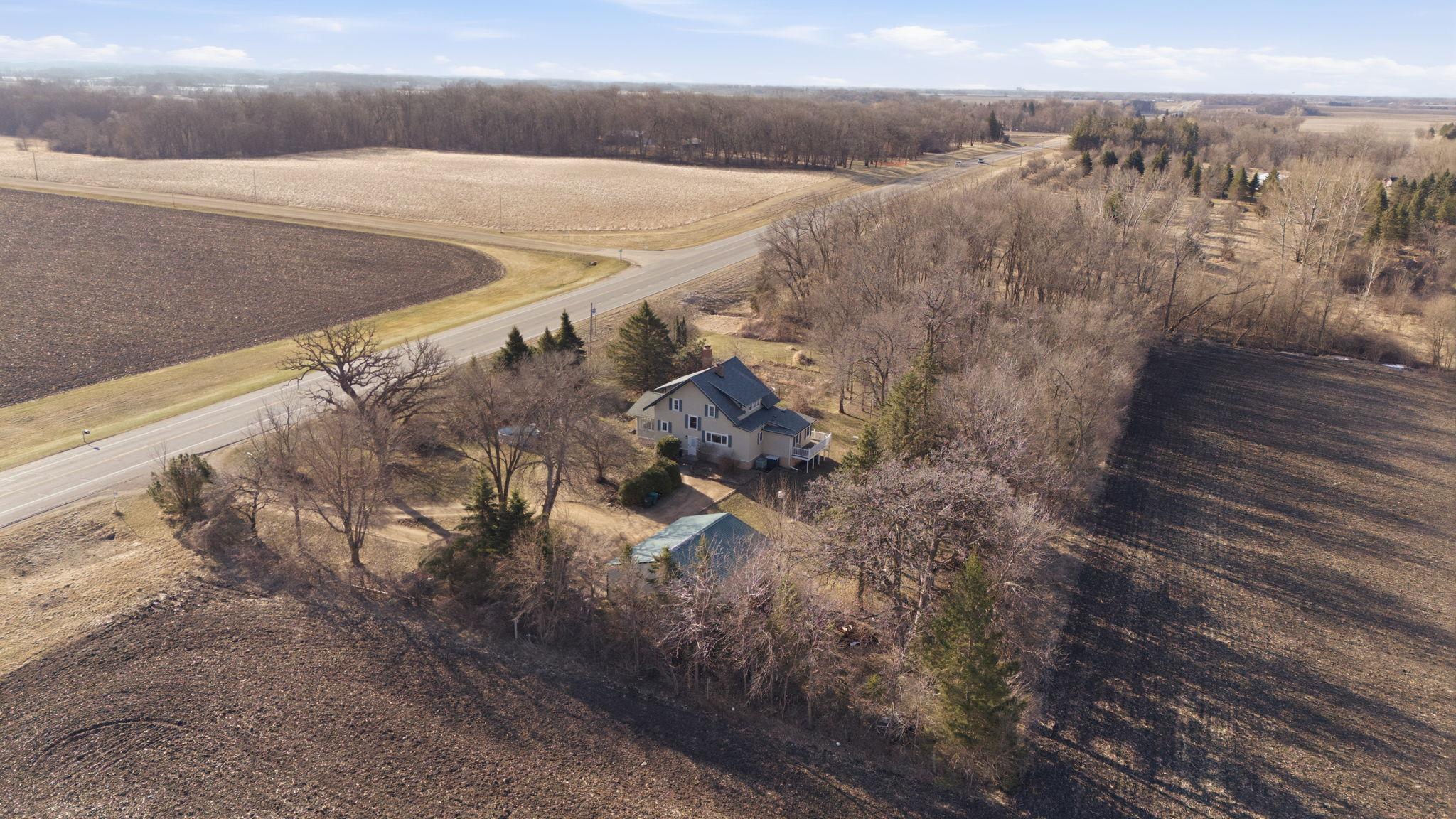 main property photo 3