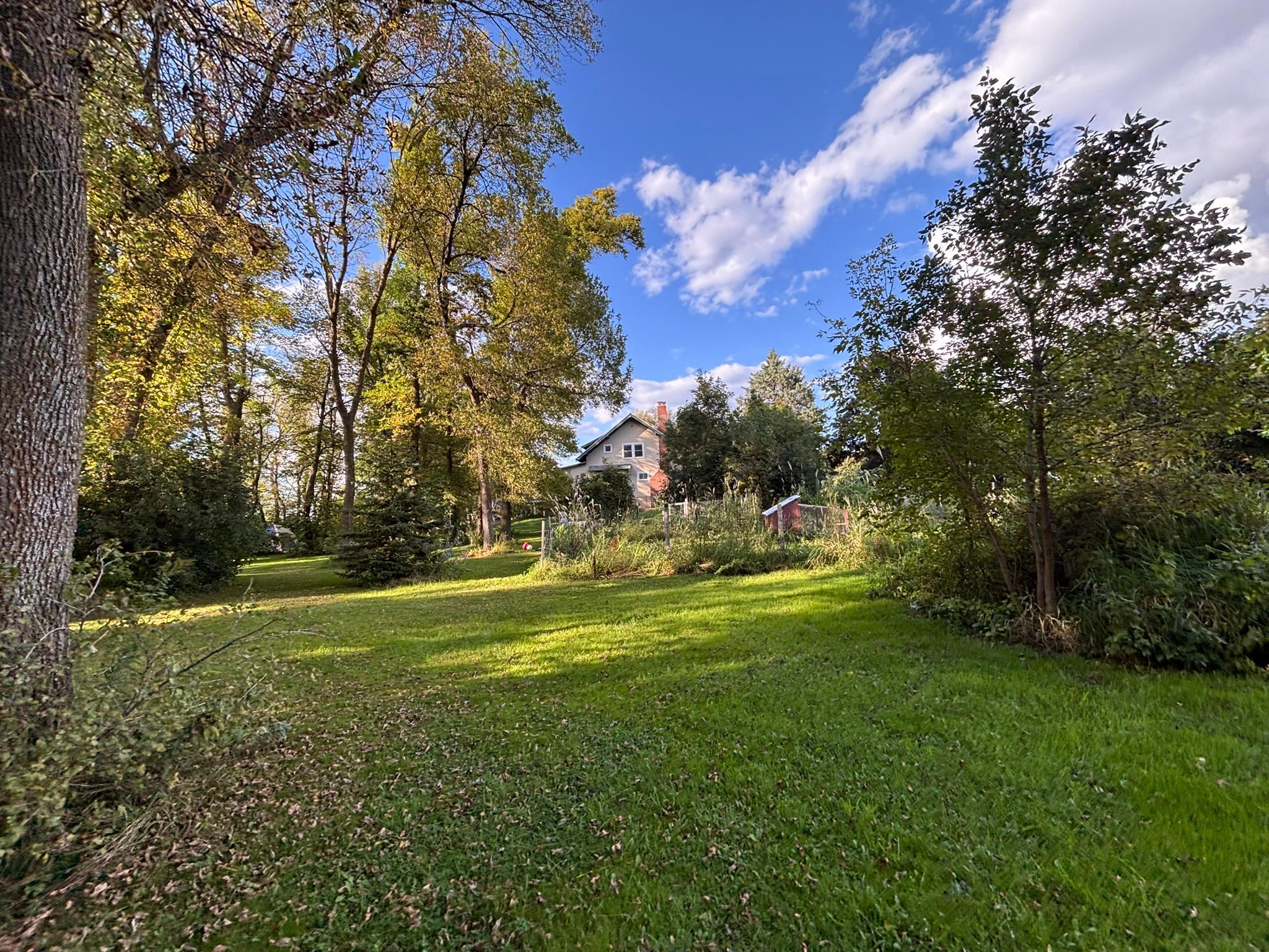 main property photo 41
