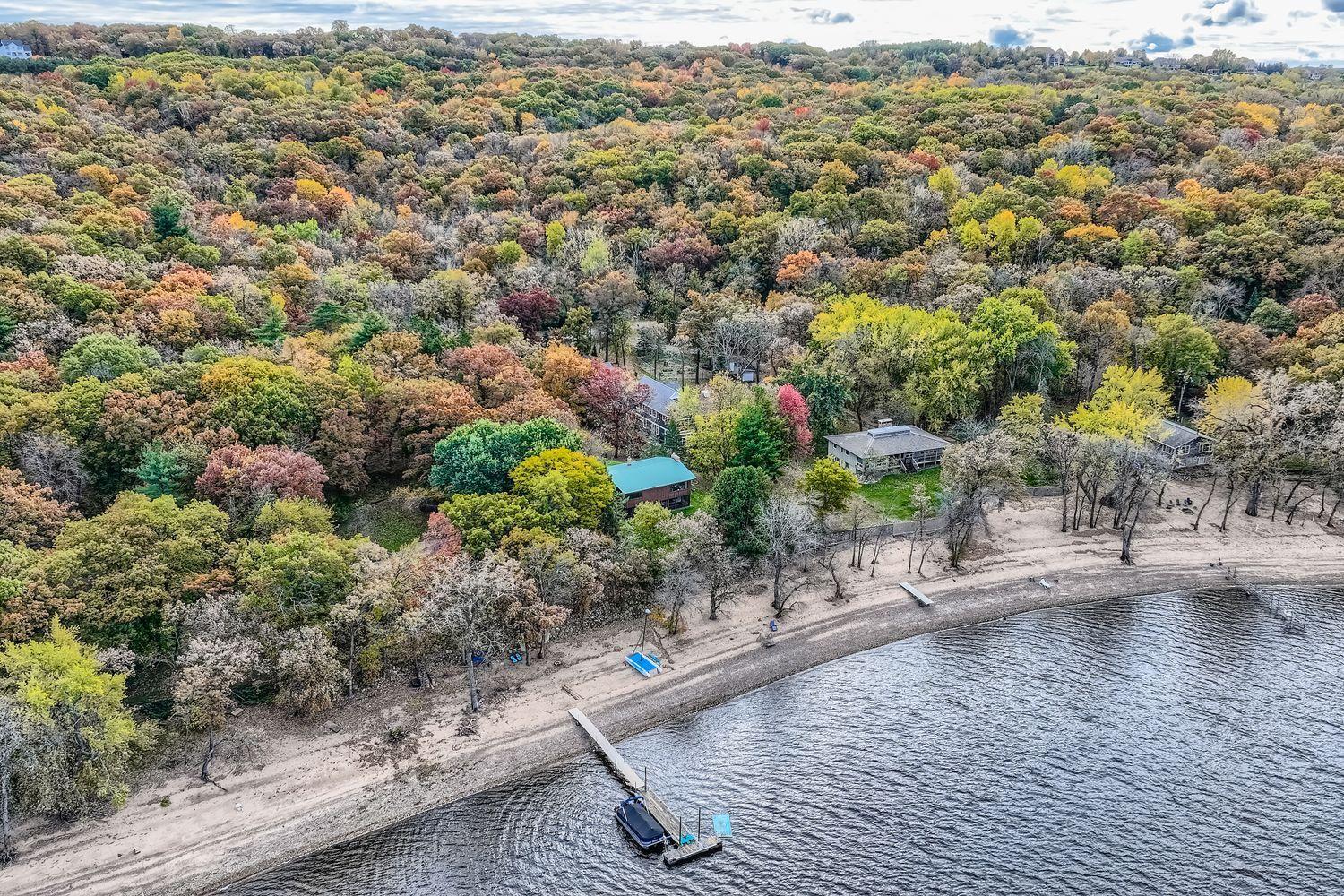 main property photo 36