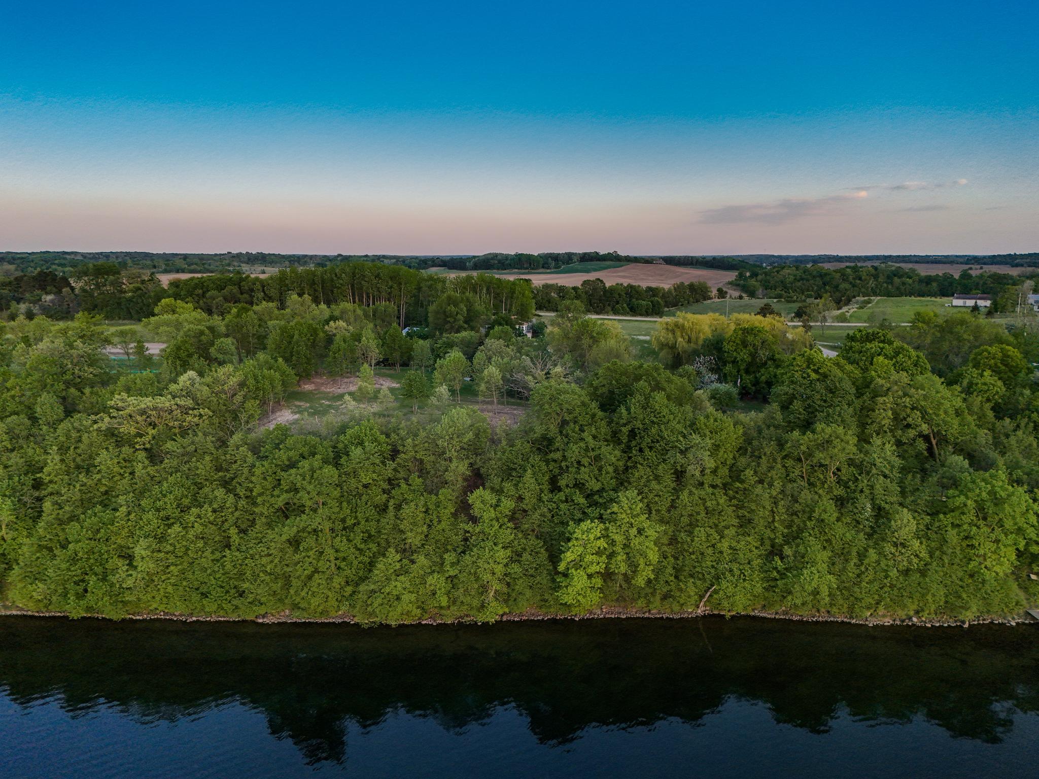 main property photo 20