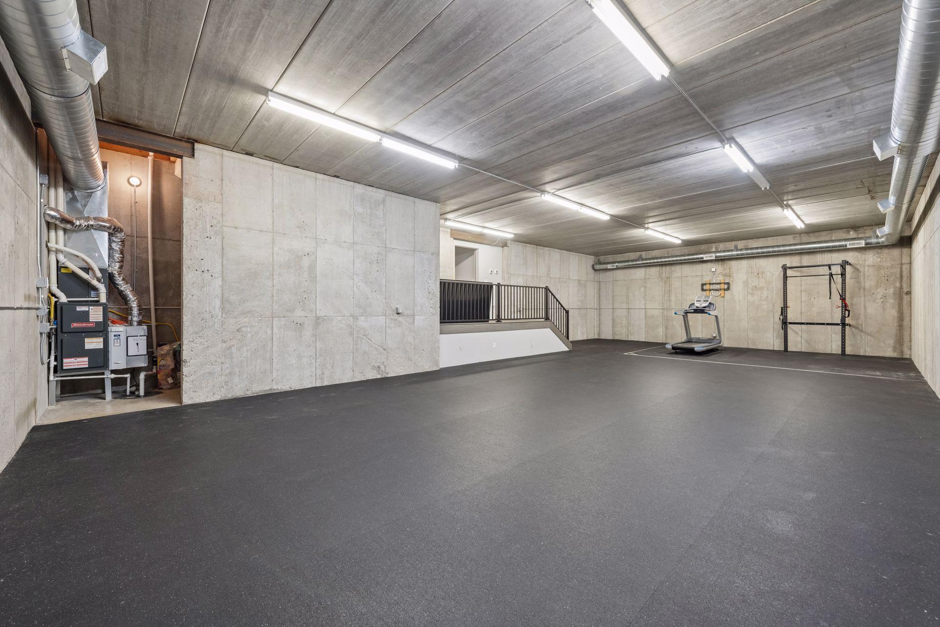 main property photo 78