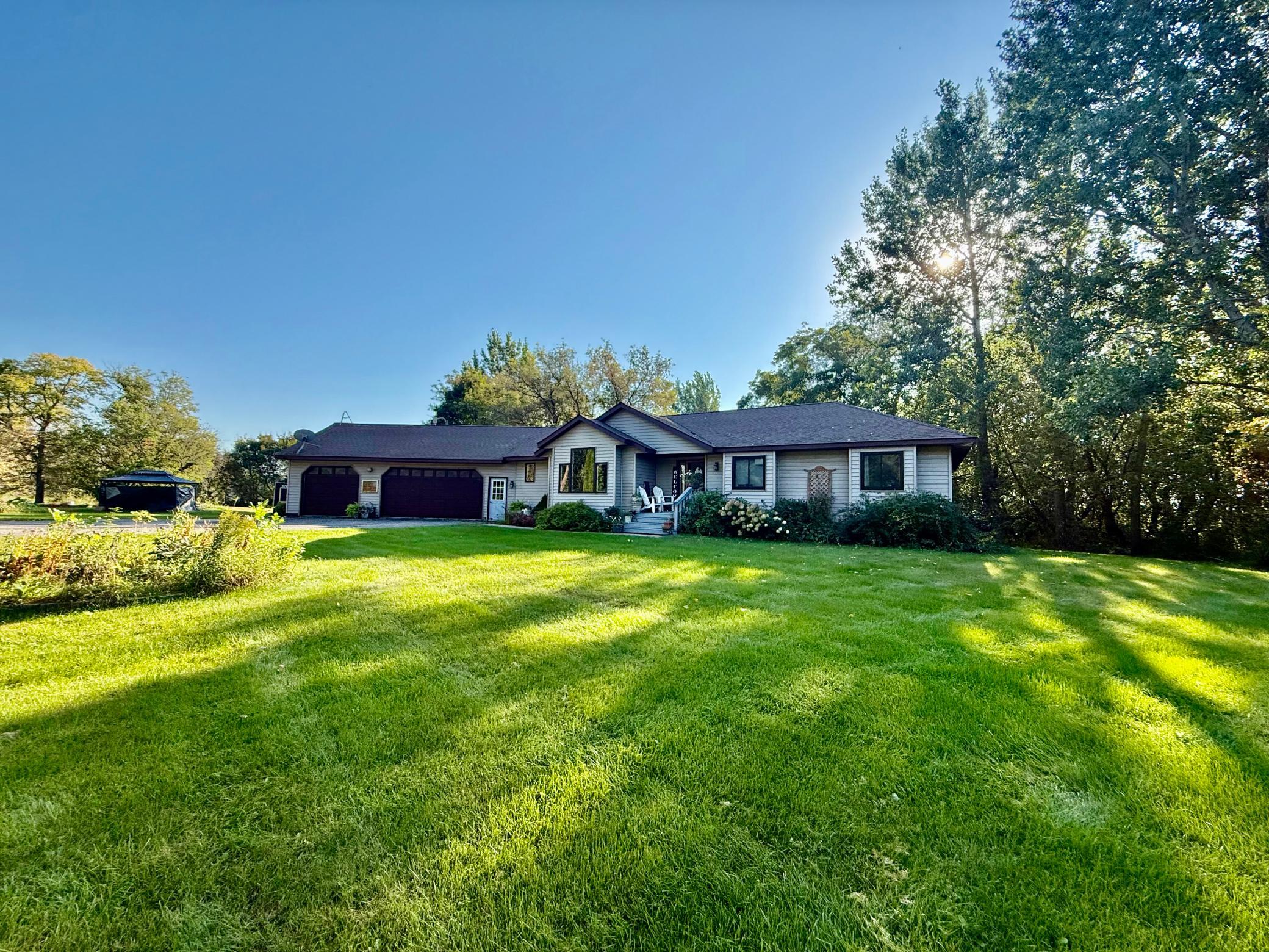 main property photo 78
