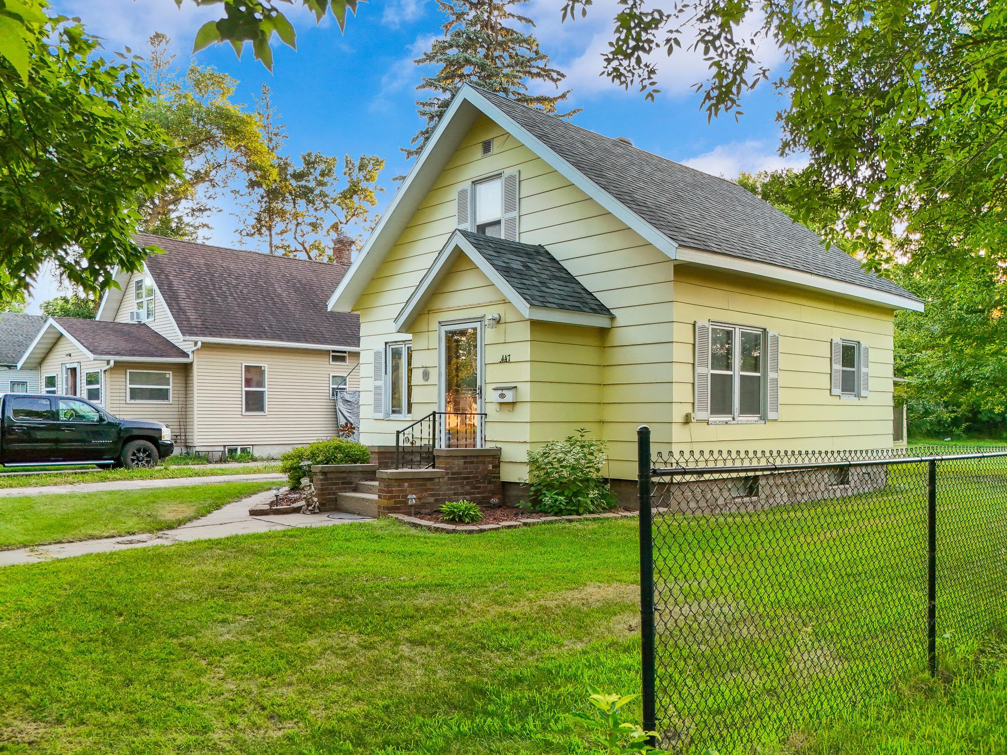 main property photo 7