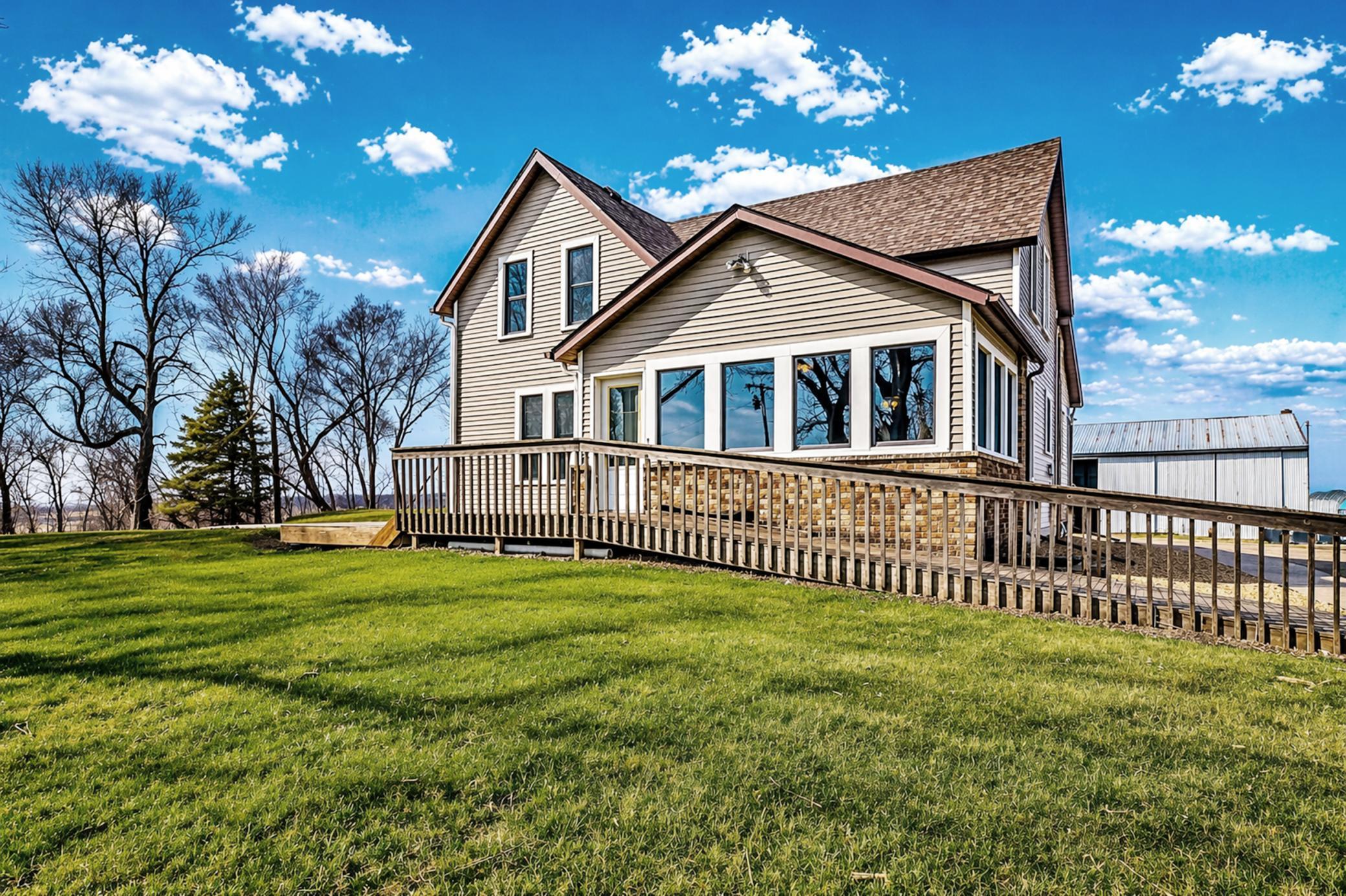 main property photo 28