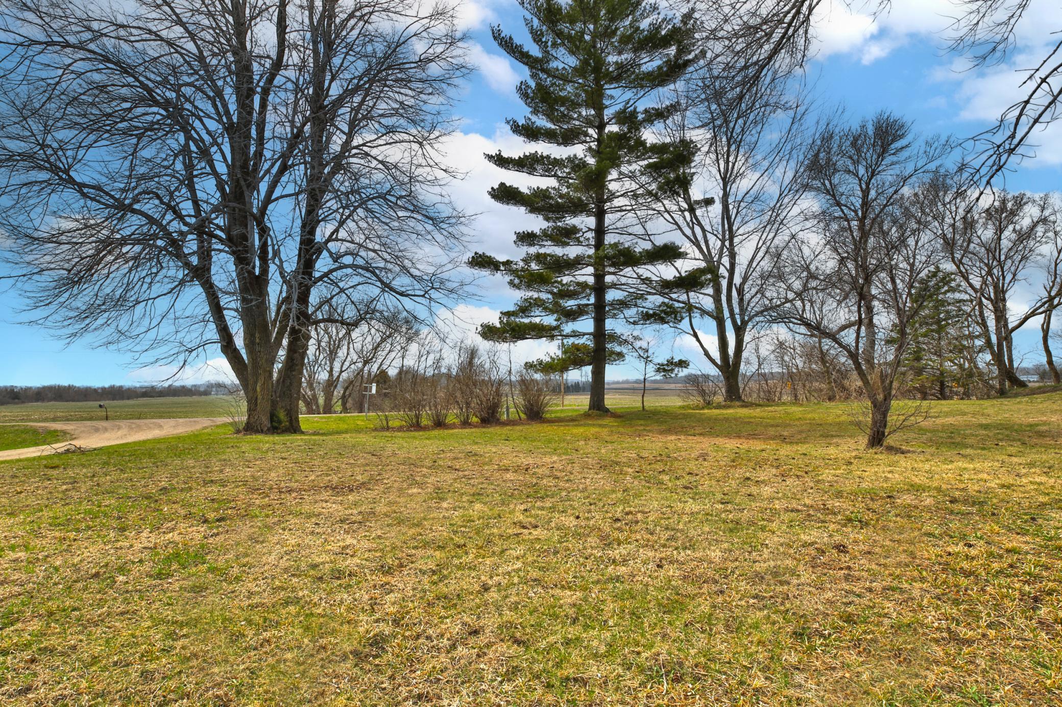 main property photo 35