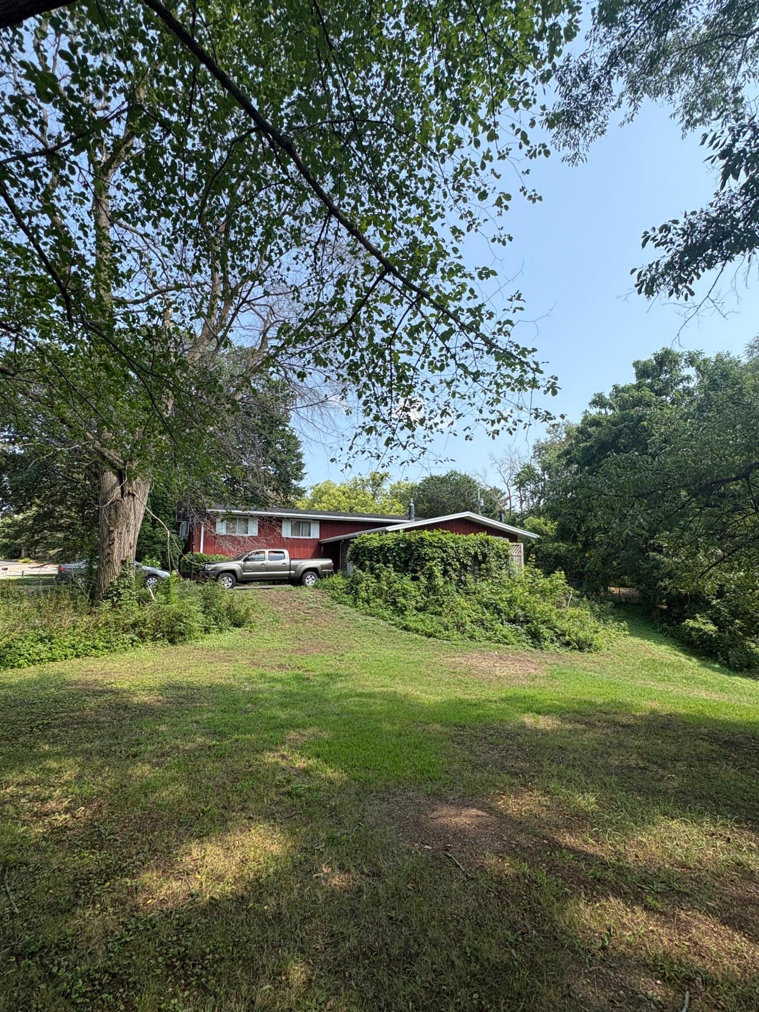 main property photo 19