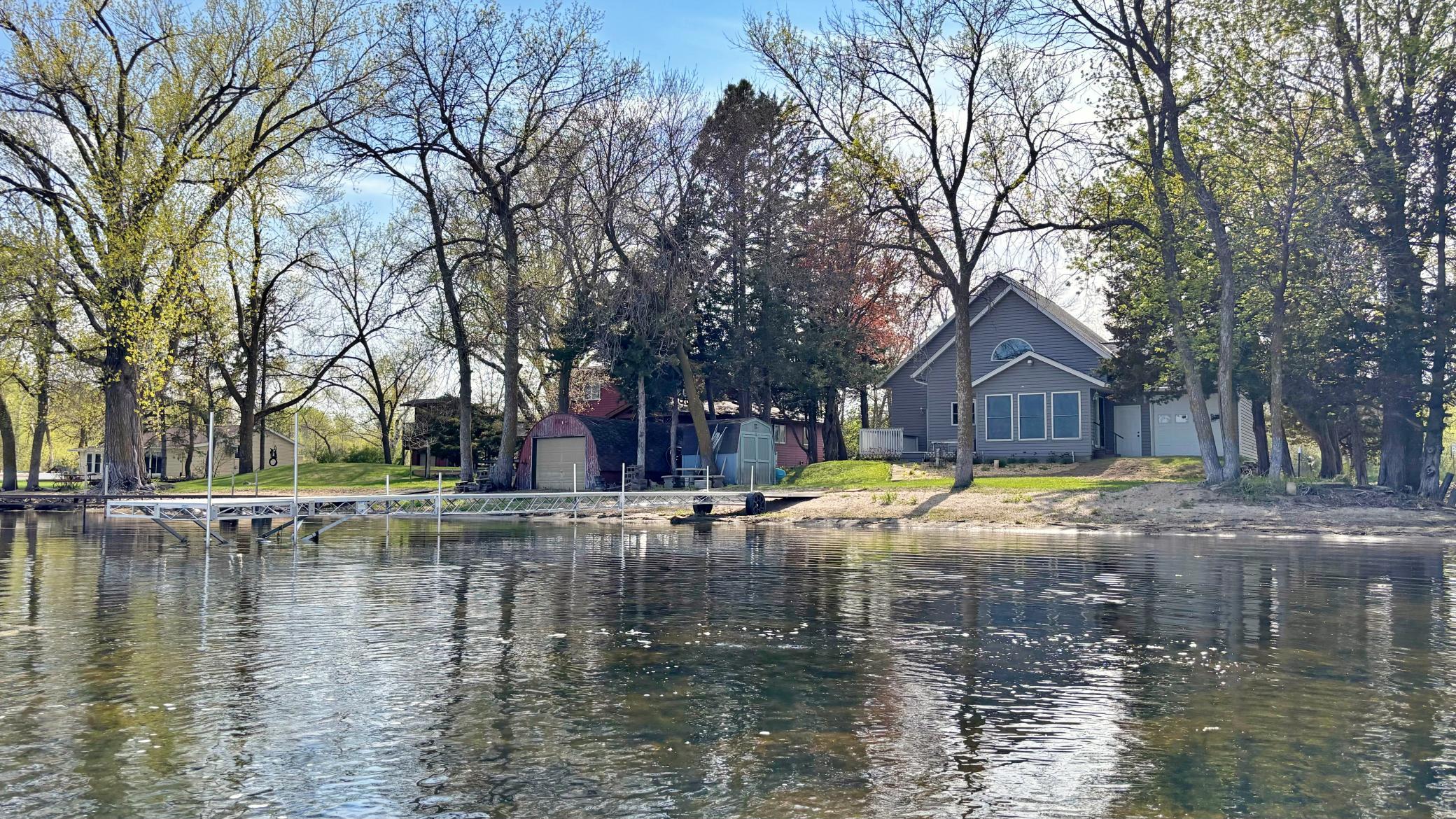 main property photo 19