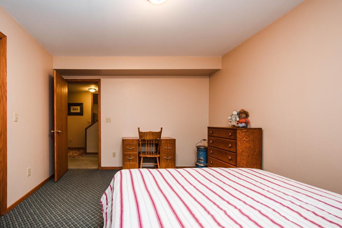 main property photo 81