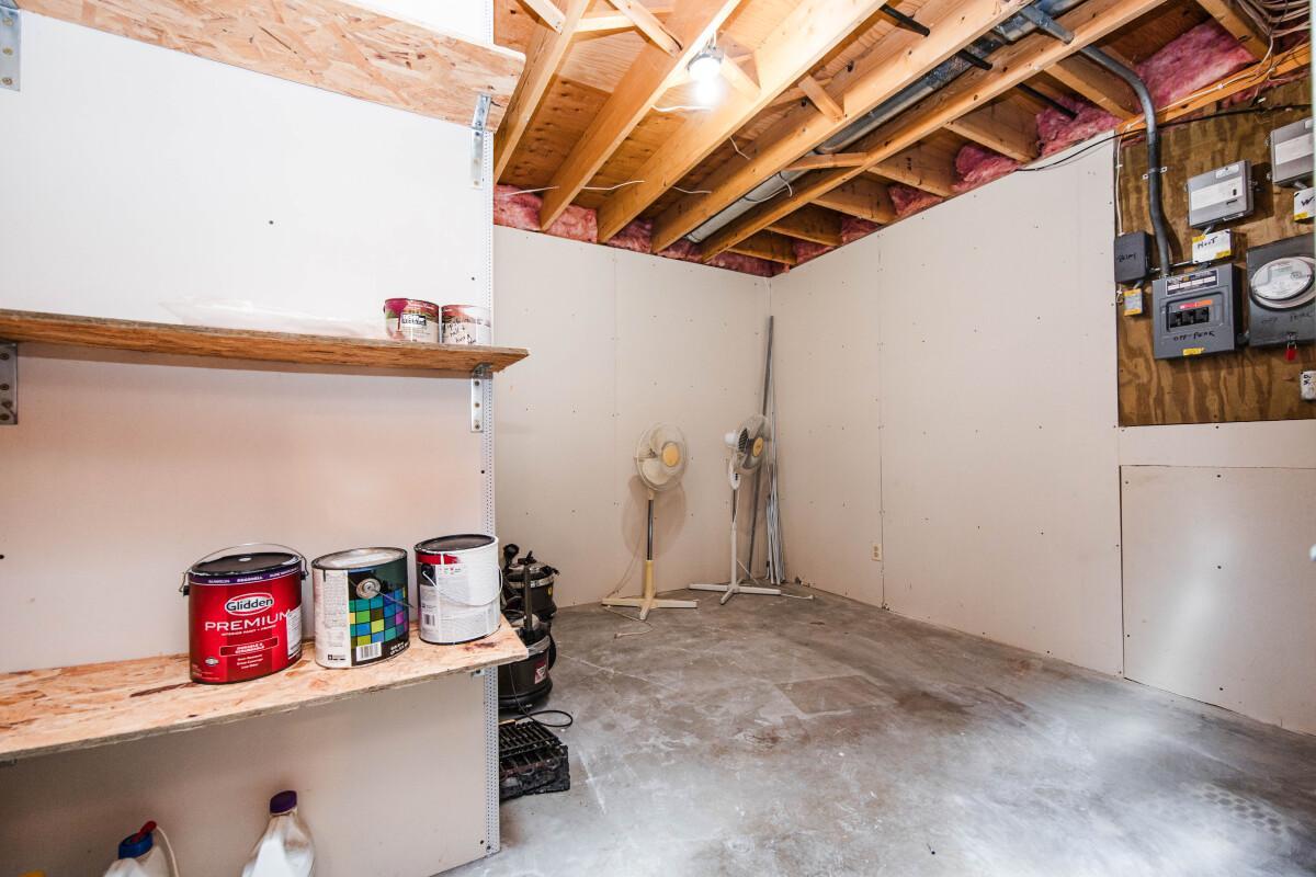 main property photo 84