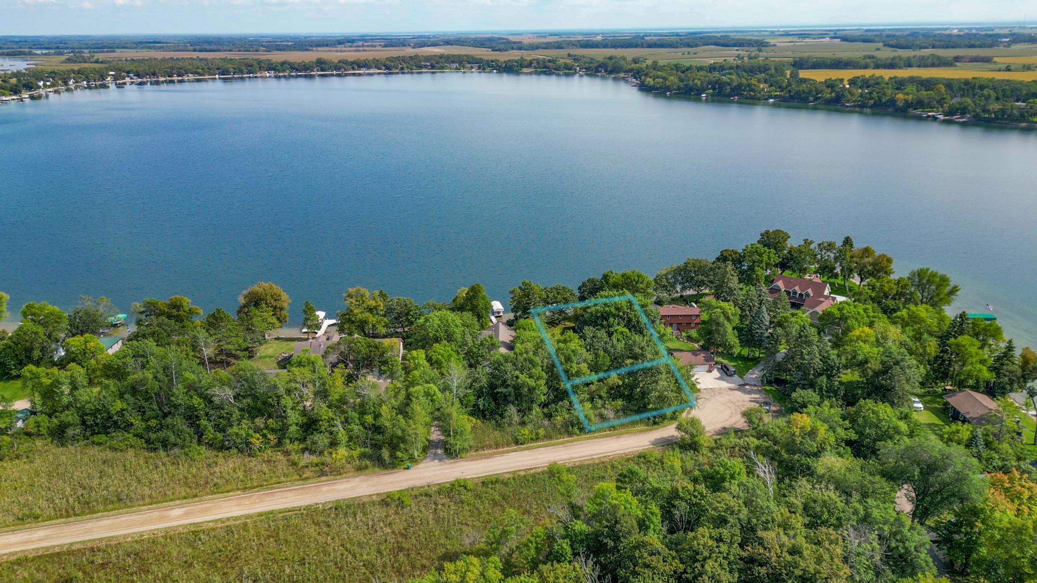 main property photo 15