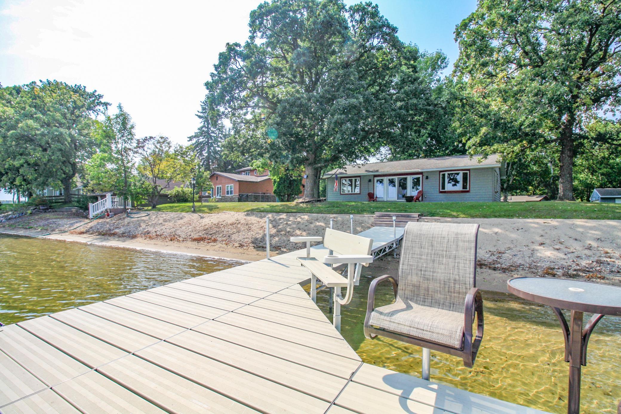 main property photo 17