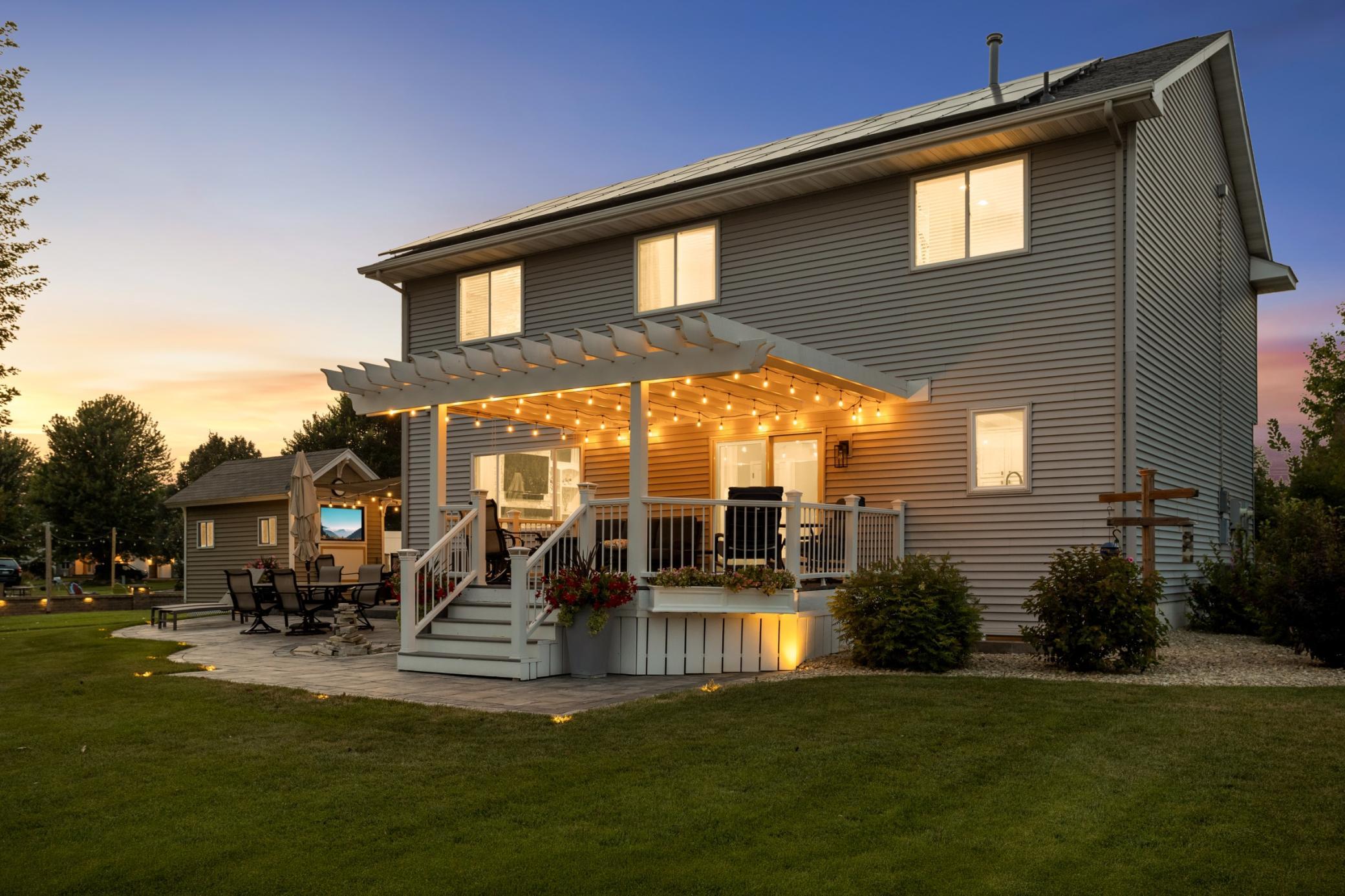 main property photo 40