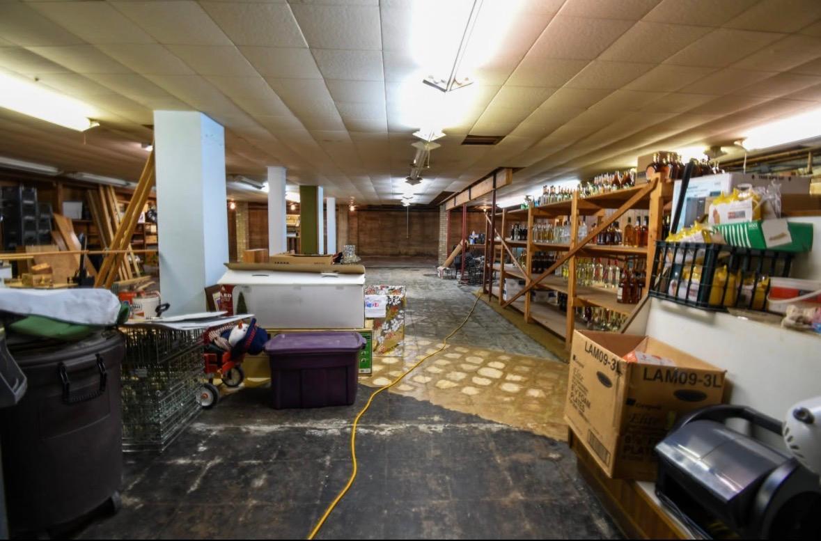 main property photo 8