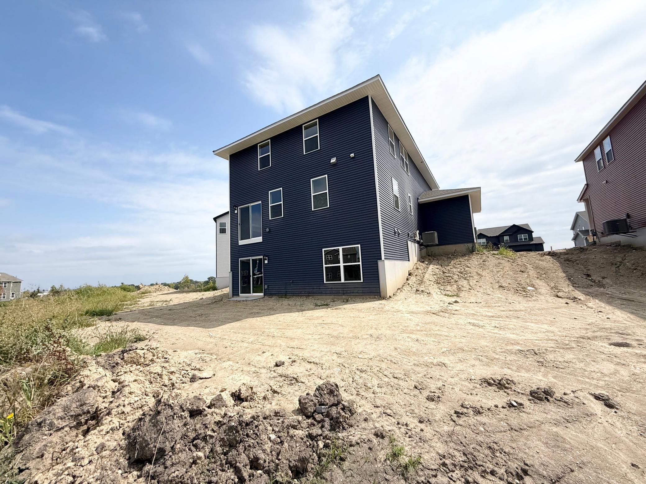 main property photo 32