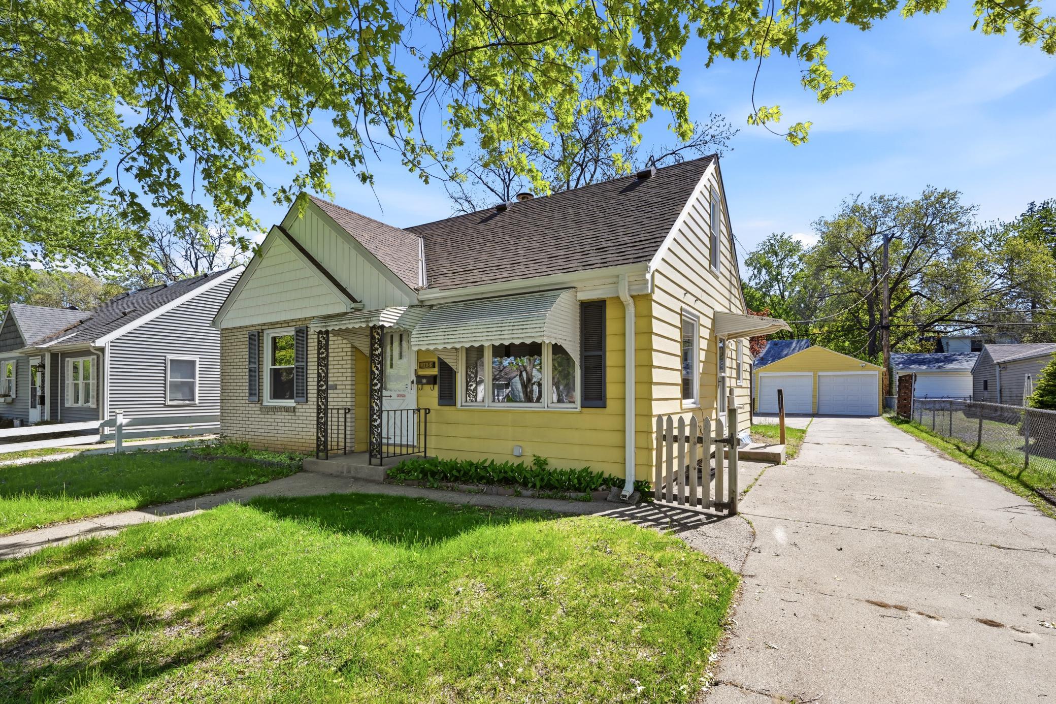 main property photo 2