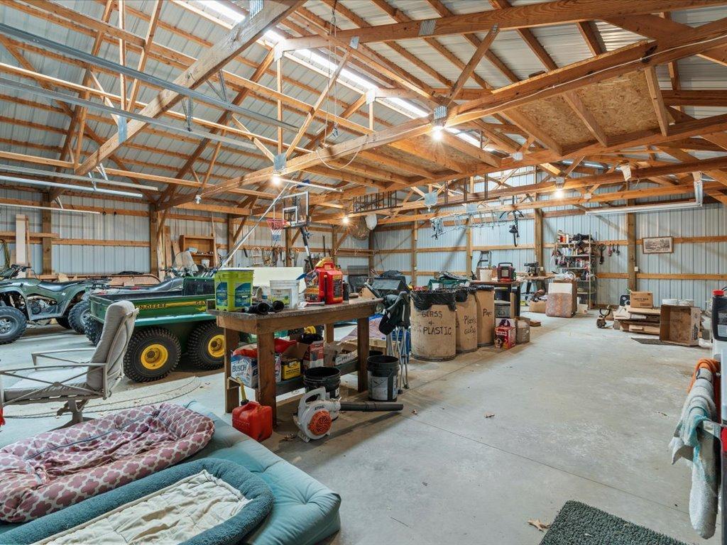 main property photo 51
