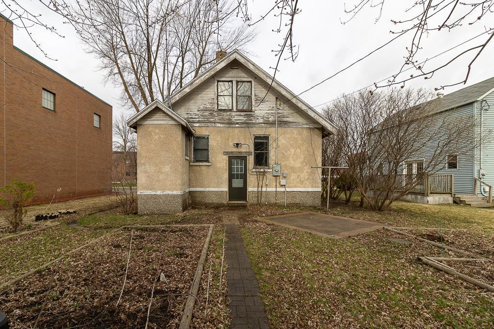 main property photo 22