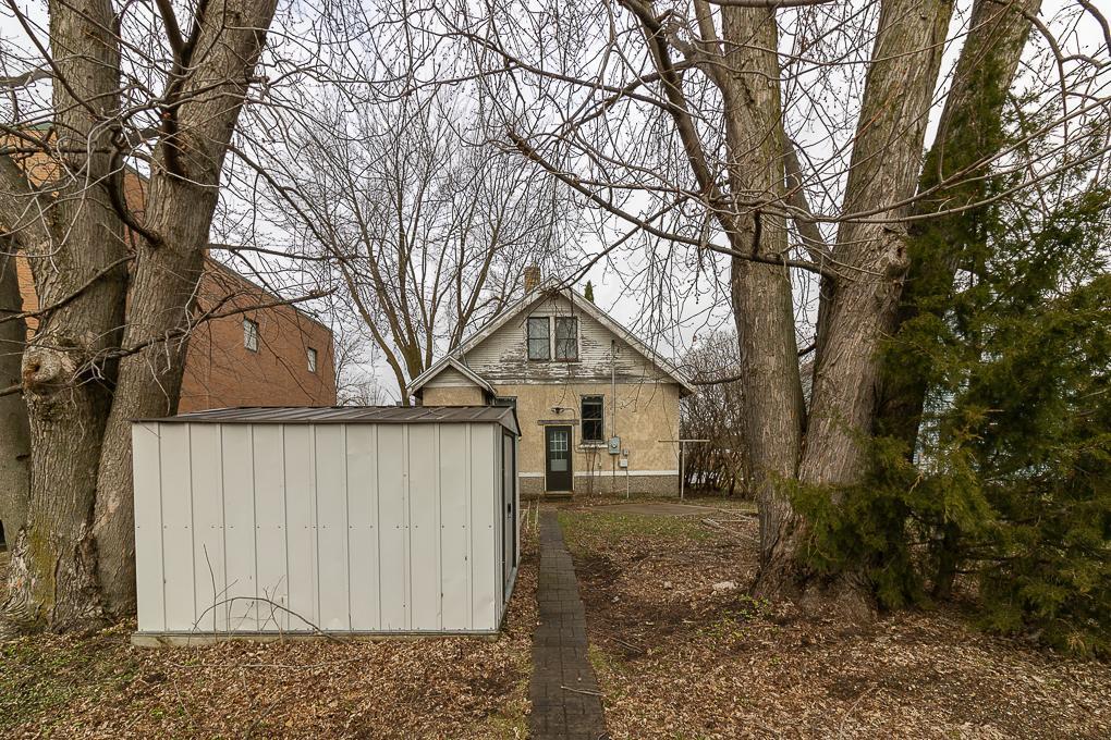 main property photo 24