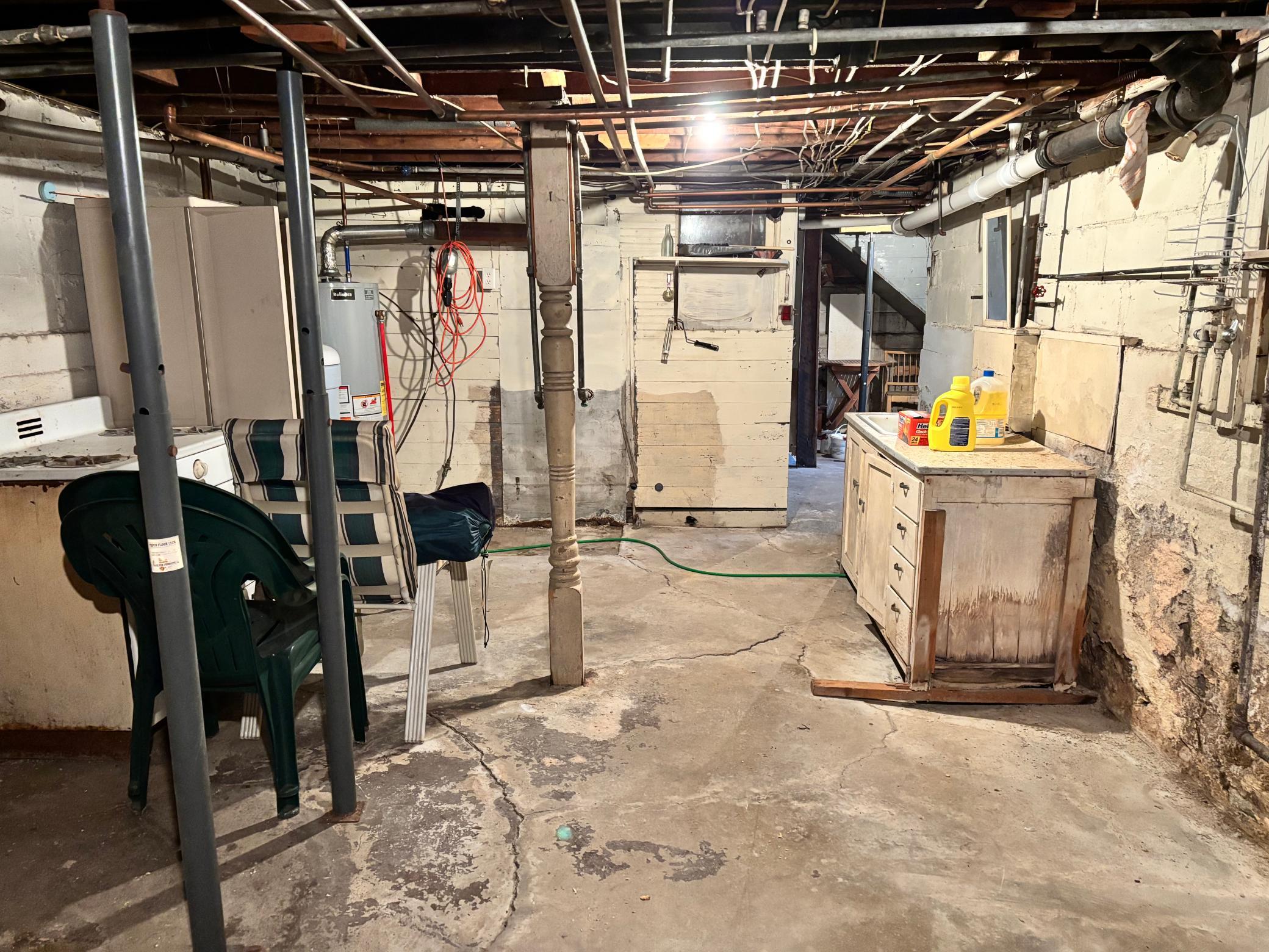 main property photo 50