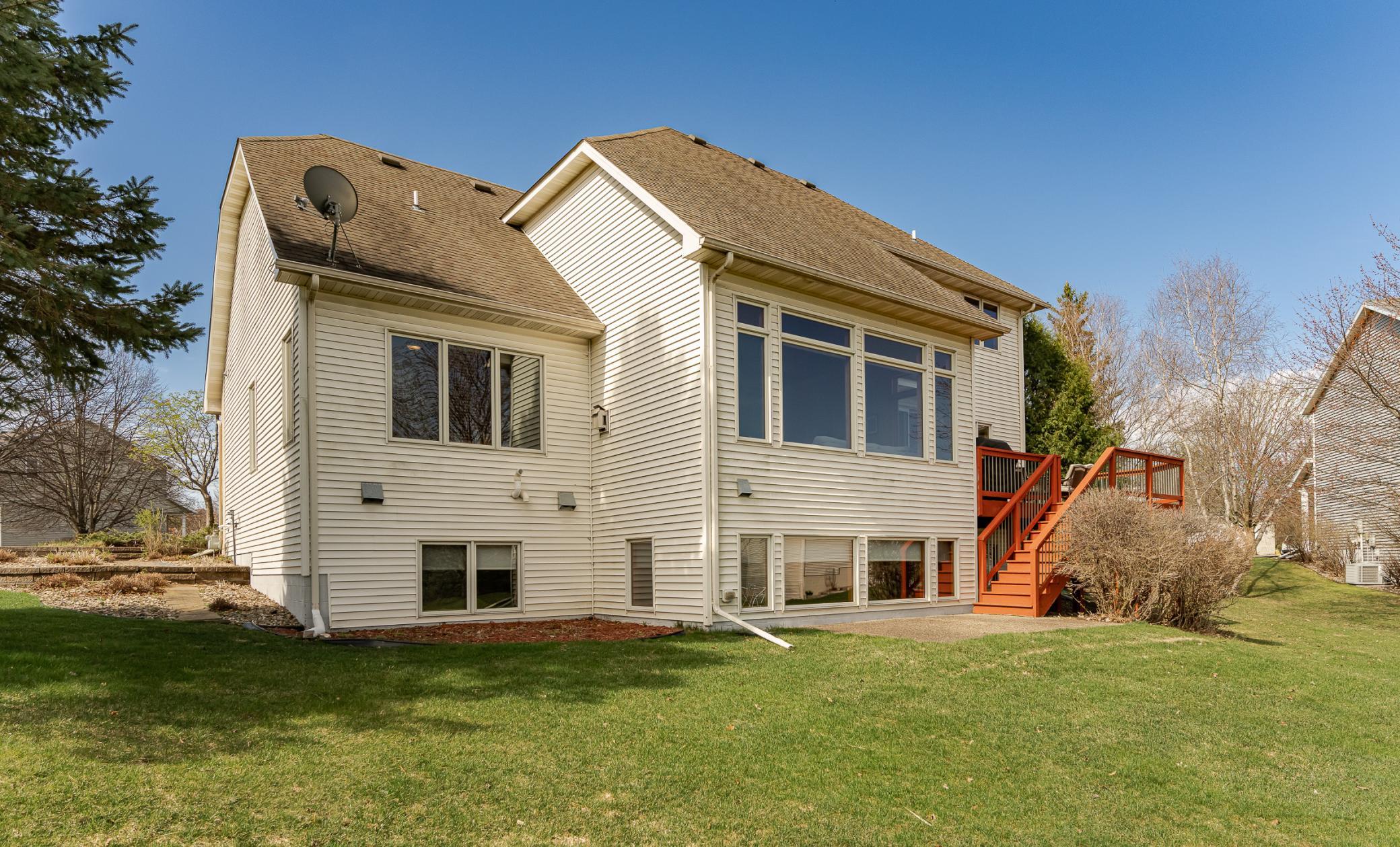 main property photo 7