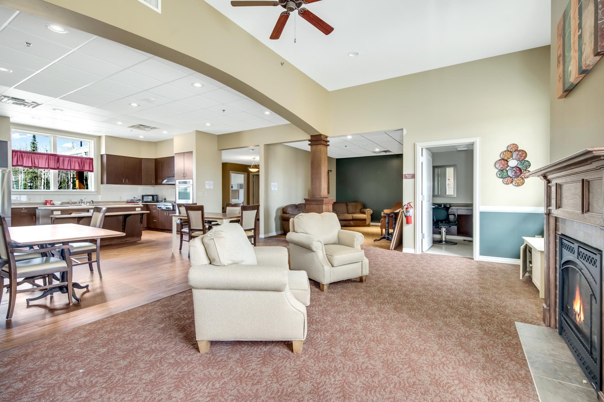 main property photo 17