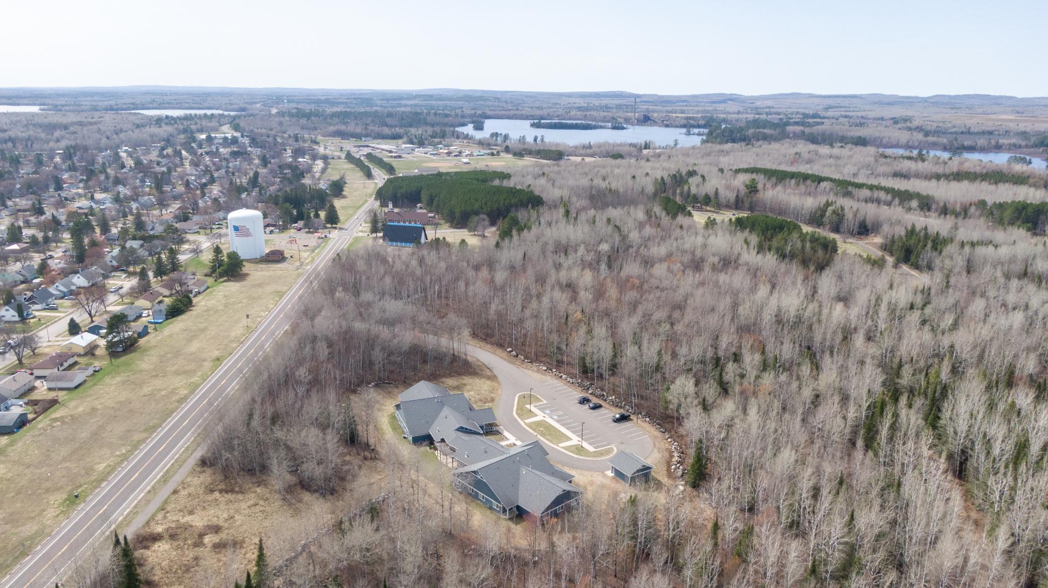 main property photo 4
