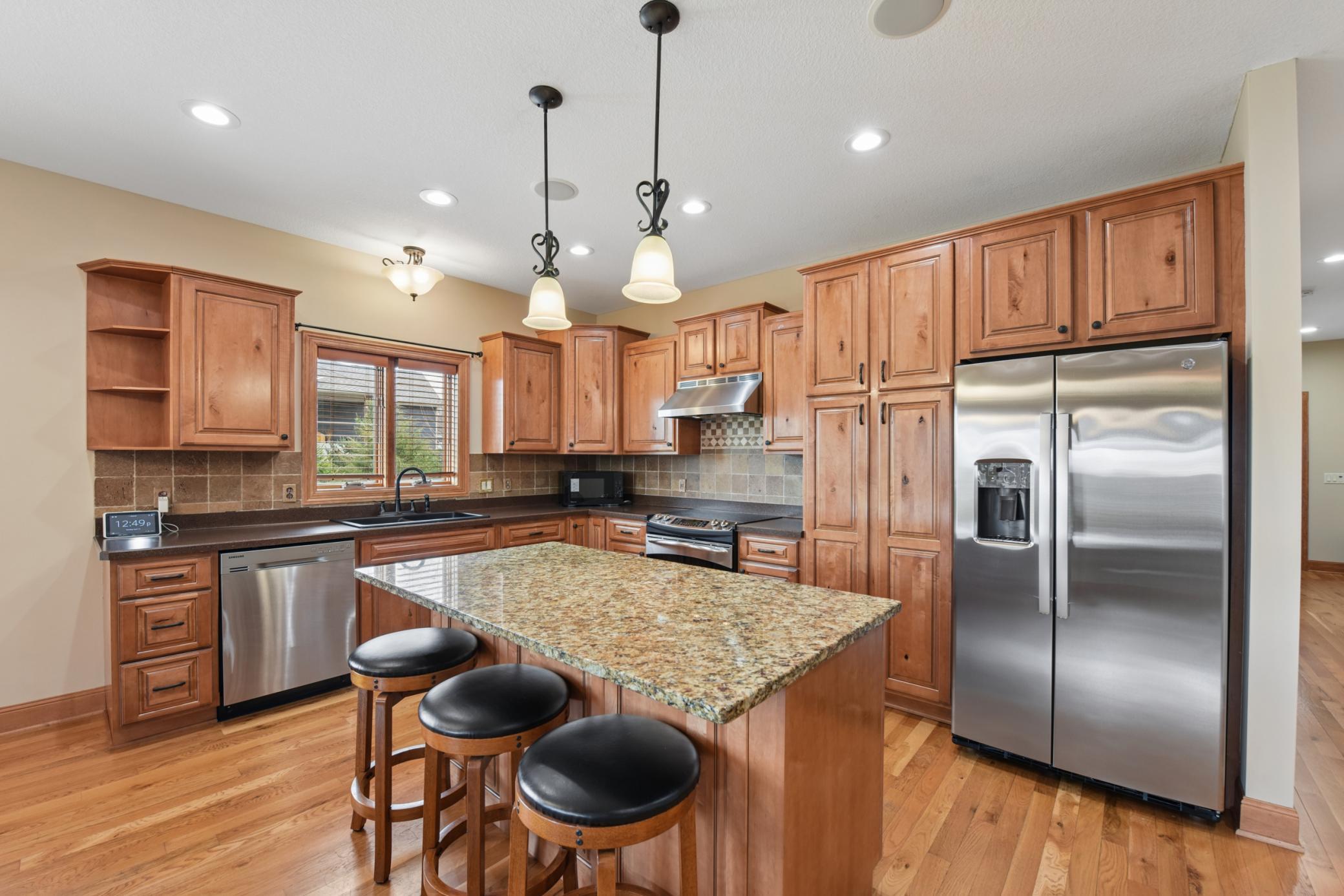 main property photo 12