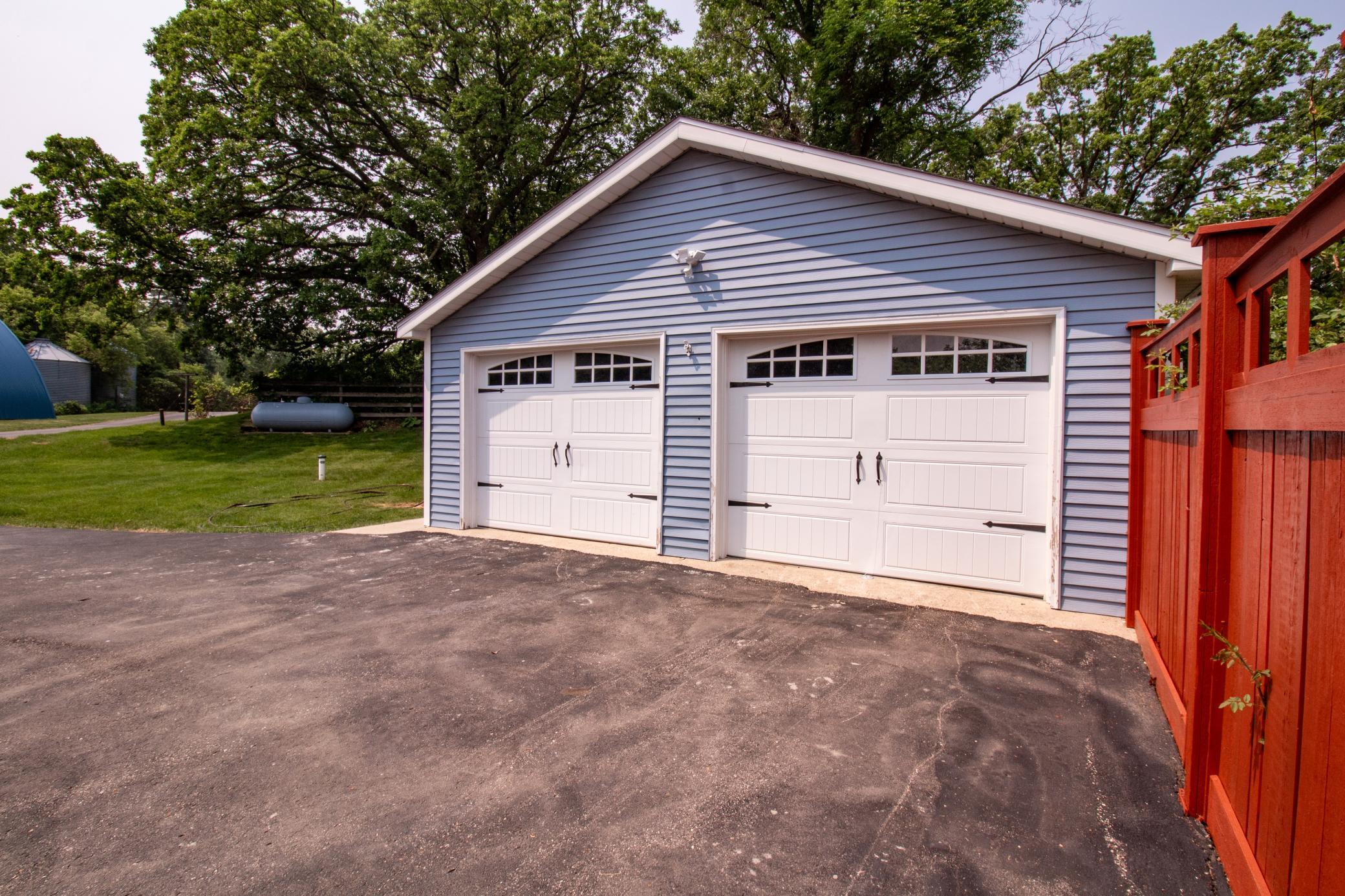 main property photo 126