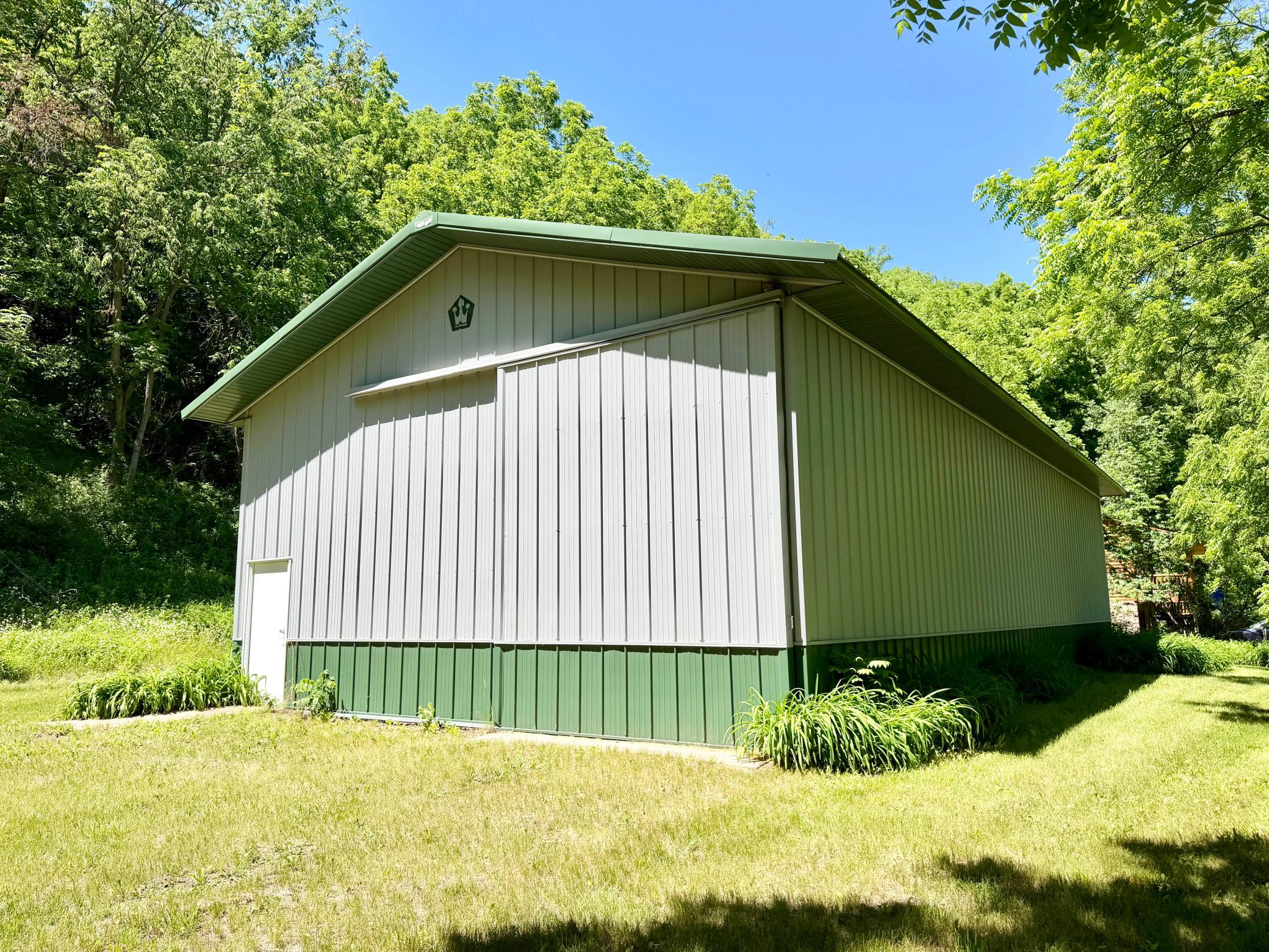 main property photo 80