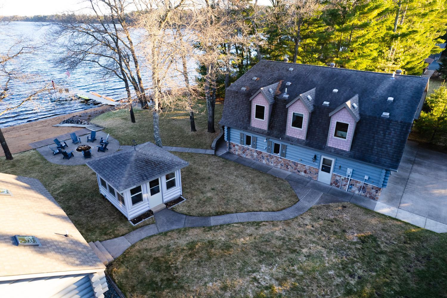 main property photo 4