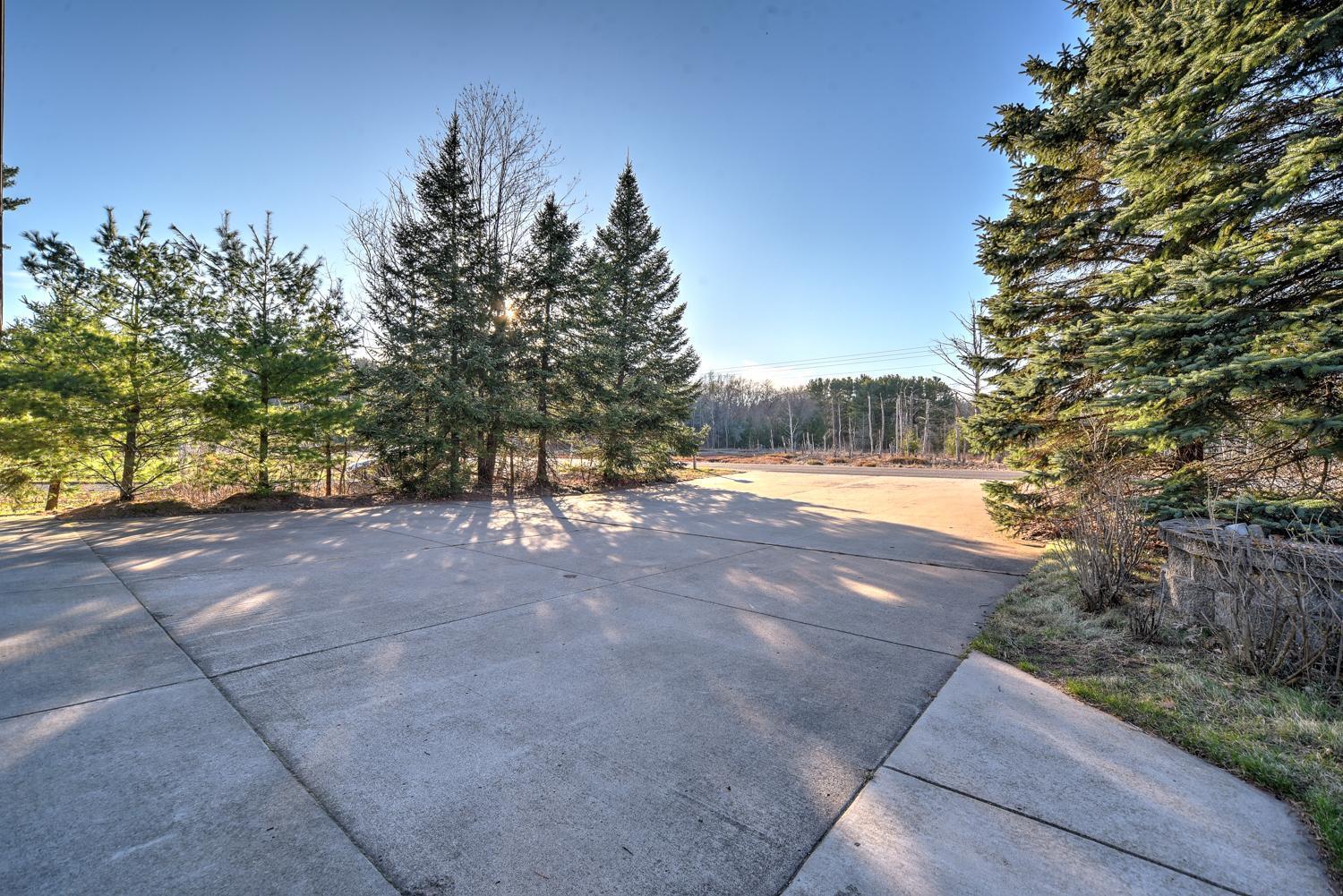 main property photo 84