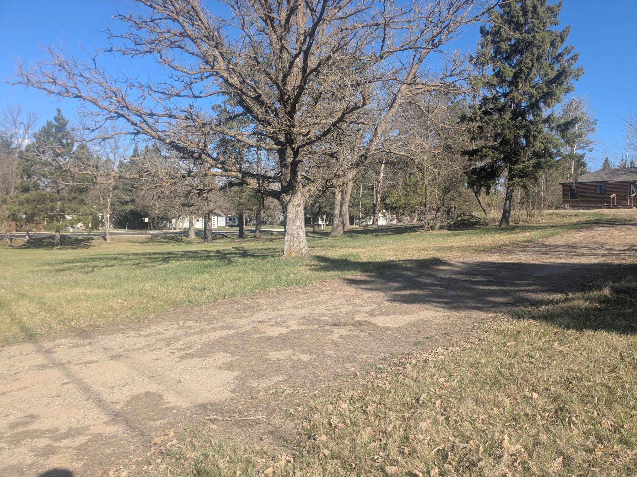 main property photo 7